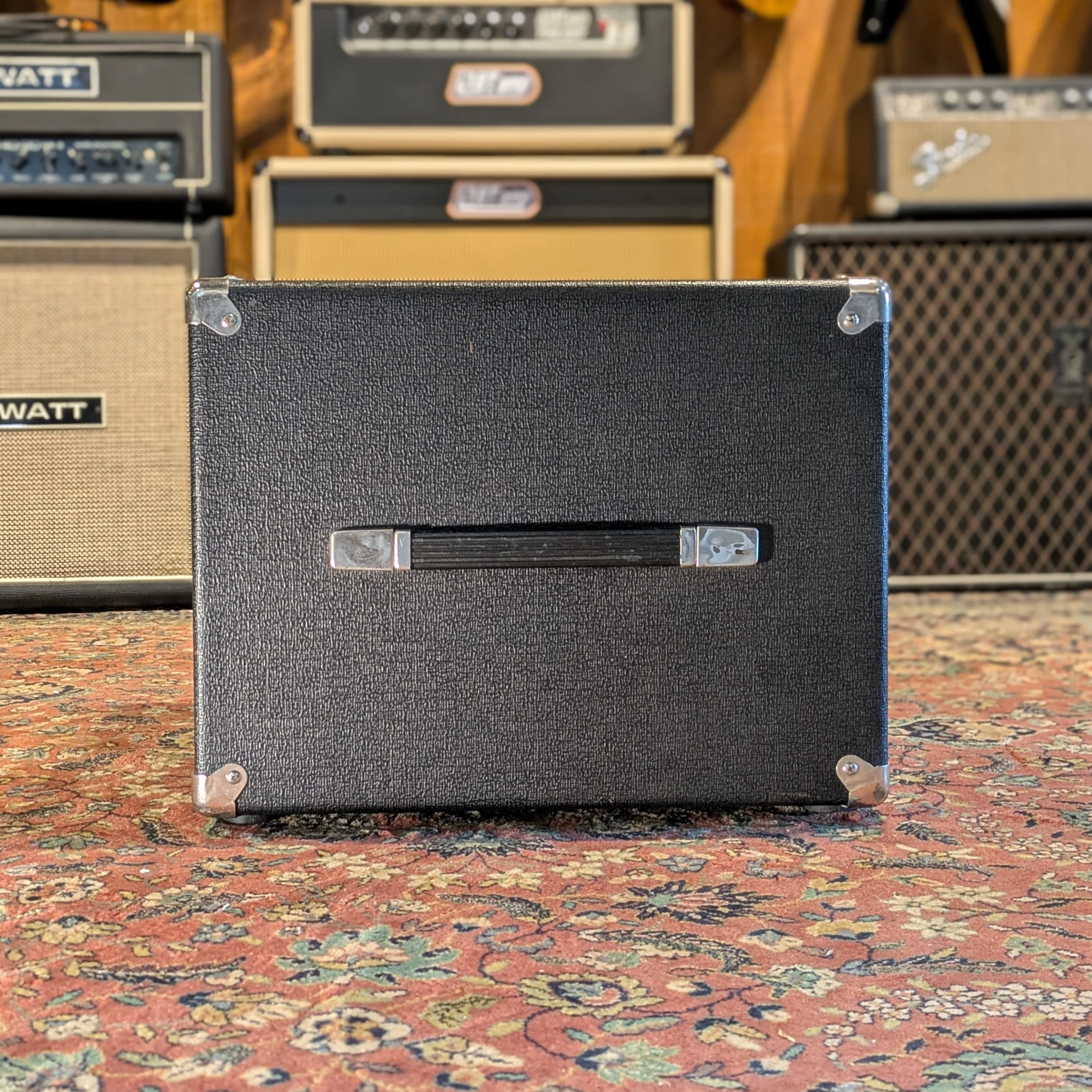 Aguilar DB 112 300-Watt 1x12" Bass Speaker Cabinet - Image 3