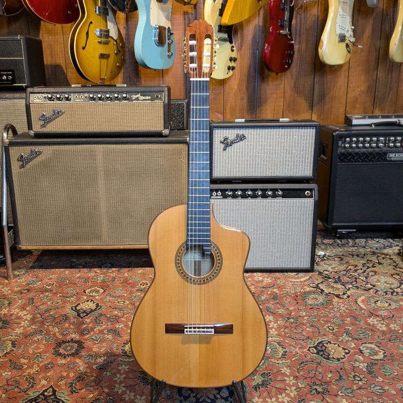 AMALIO BURGUET - 3B Classical guitar 1 - Image 3