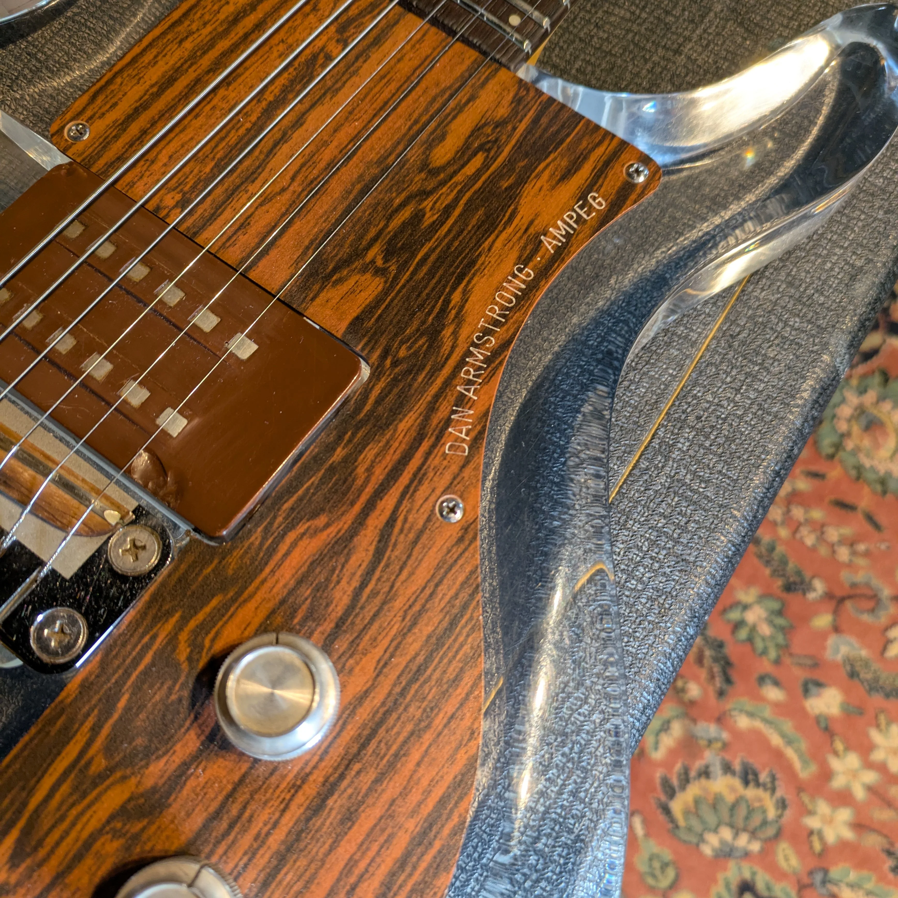 Ampeg Dan Armstrong Lucite Guitar 1971 - Clear - Image 12