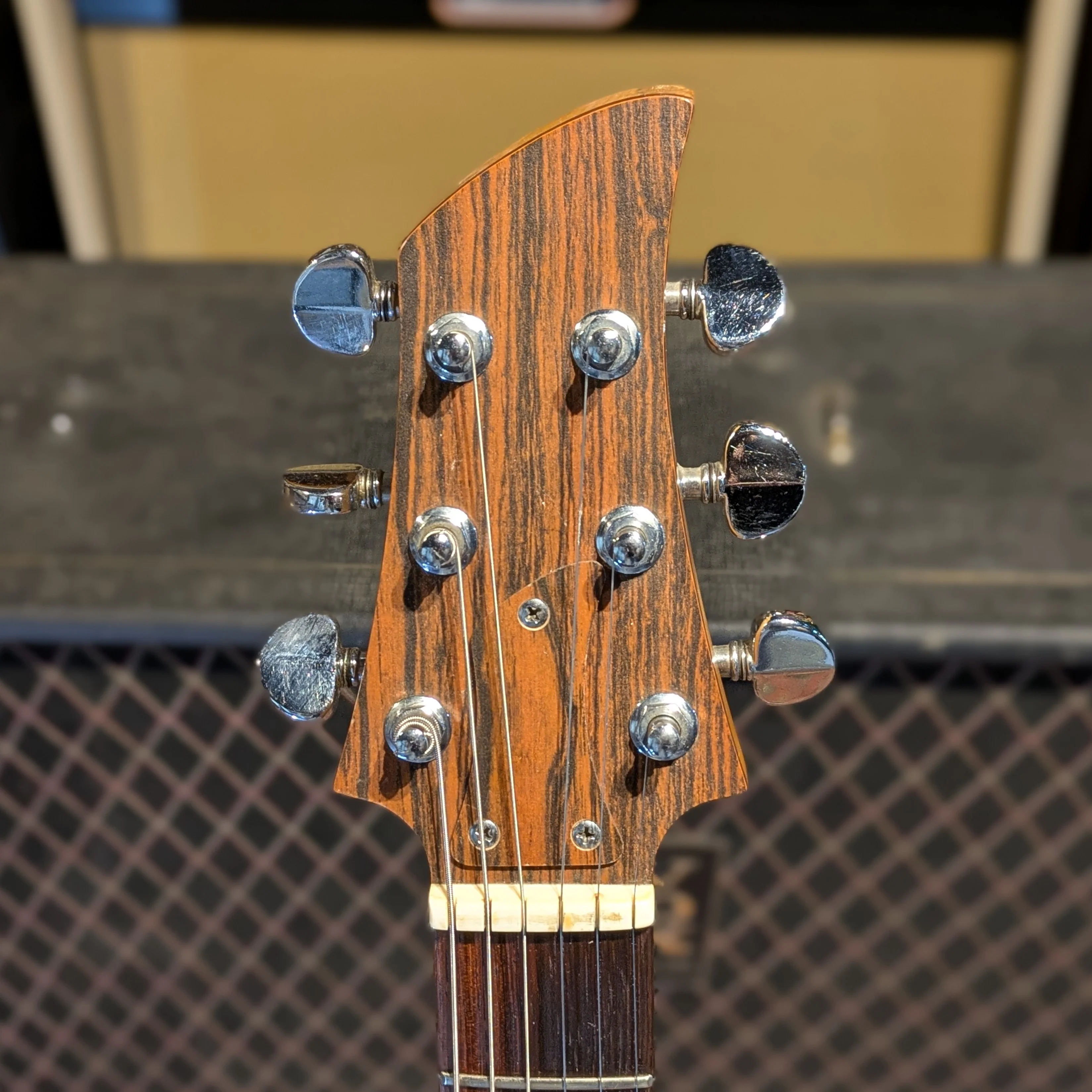 Ampeg Dan Armstrong Lucite Guitar 1971 - Clear - Image 5
