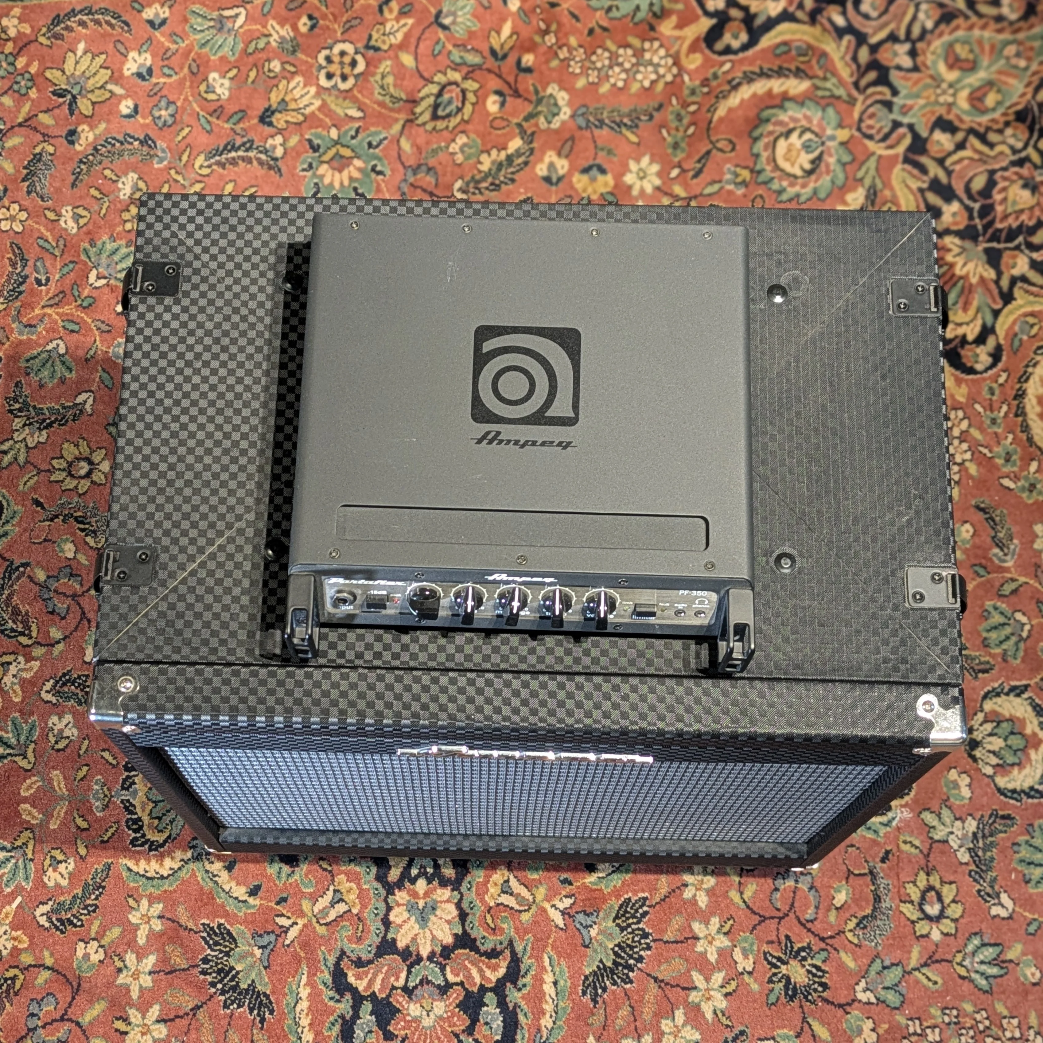 Ampeg PF-350 Portaflex 350-Watt Bass Amp Head with Ampeg PF 115he - Image 4