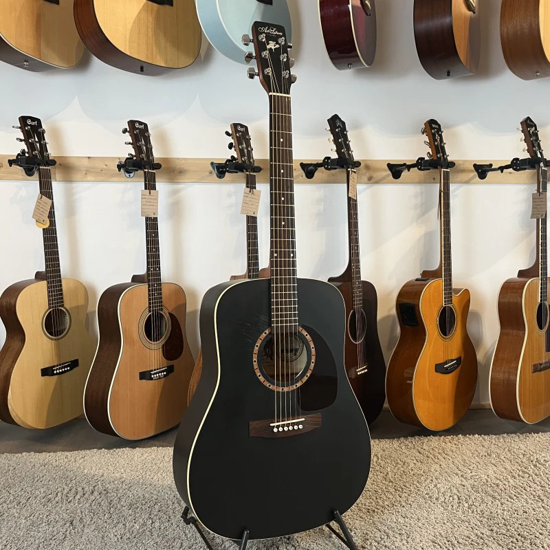 Art & Lutherie Cedar Black Satin (2006) Canada - Image 2