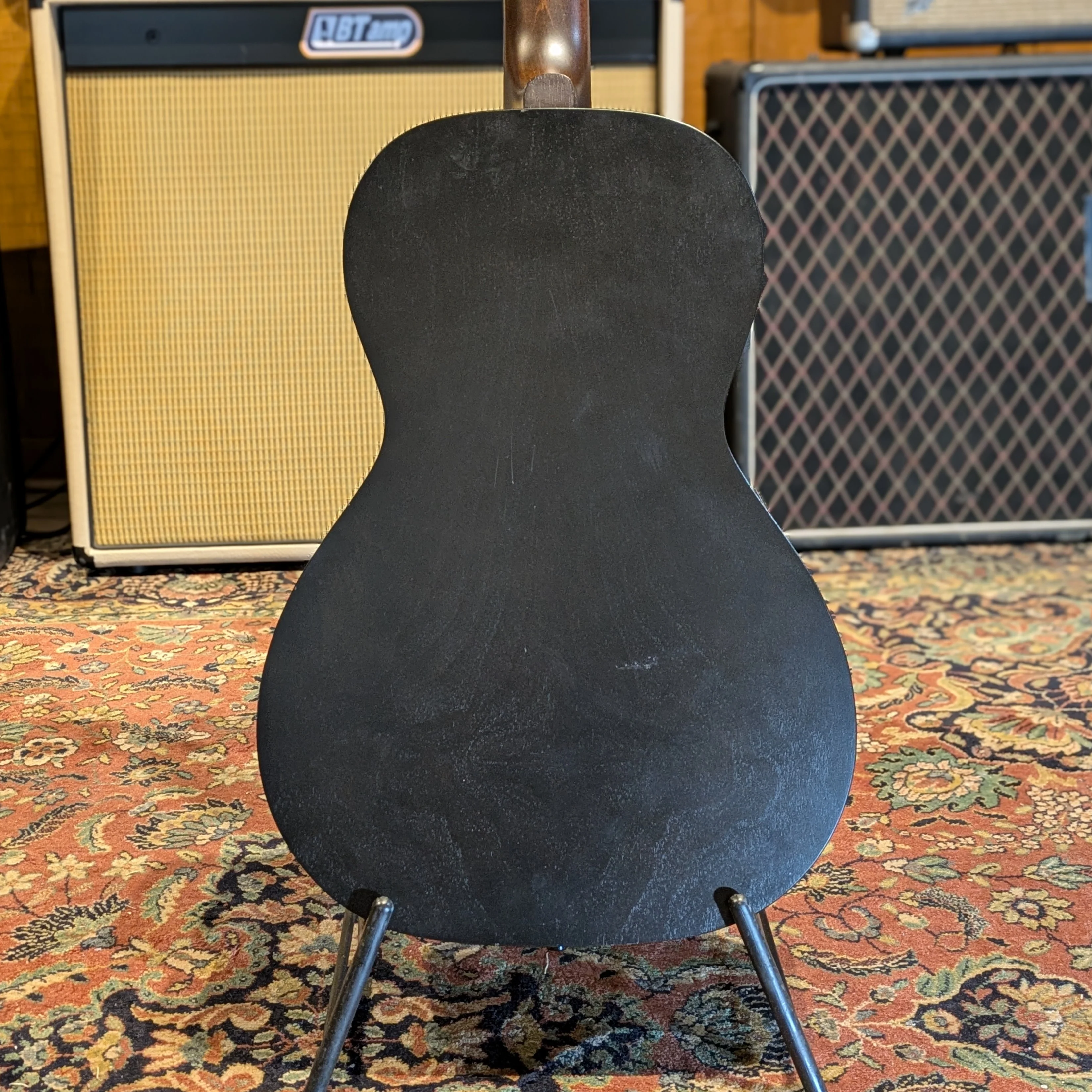 Art & Lutherie Roadhouse Parlor with Electronics - Faded Black - Image 2