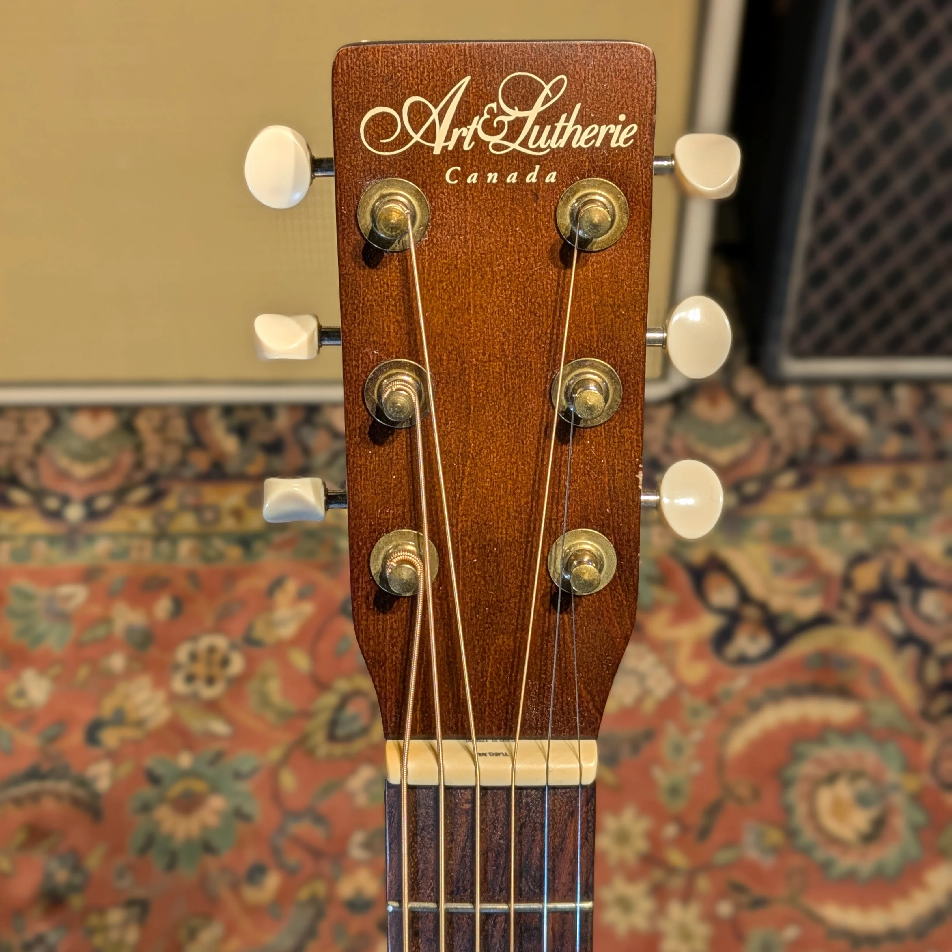 Art & Lutherie Roadhouse Parlor with Electronics - Faded Black - Image 5