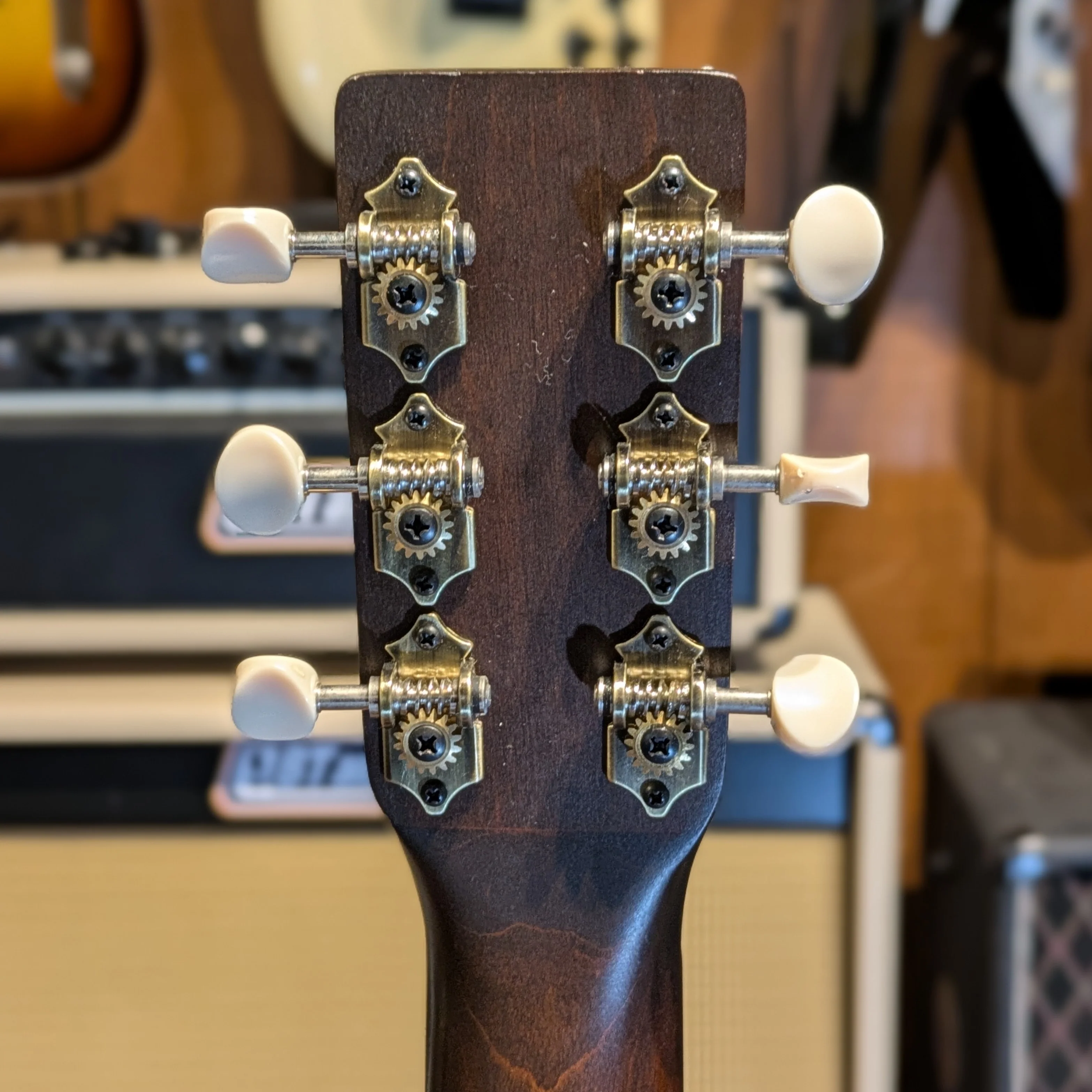 Art & Lutherie Roadhouse Parlor with Electronics - Faded Black - Image 6