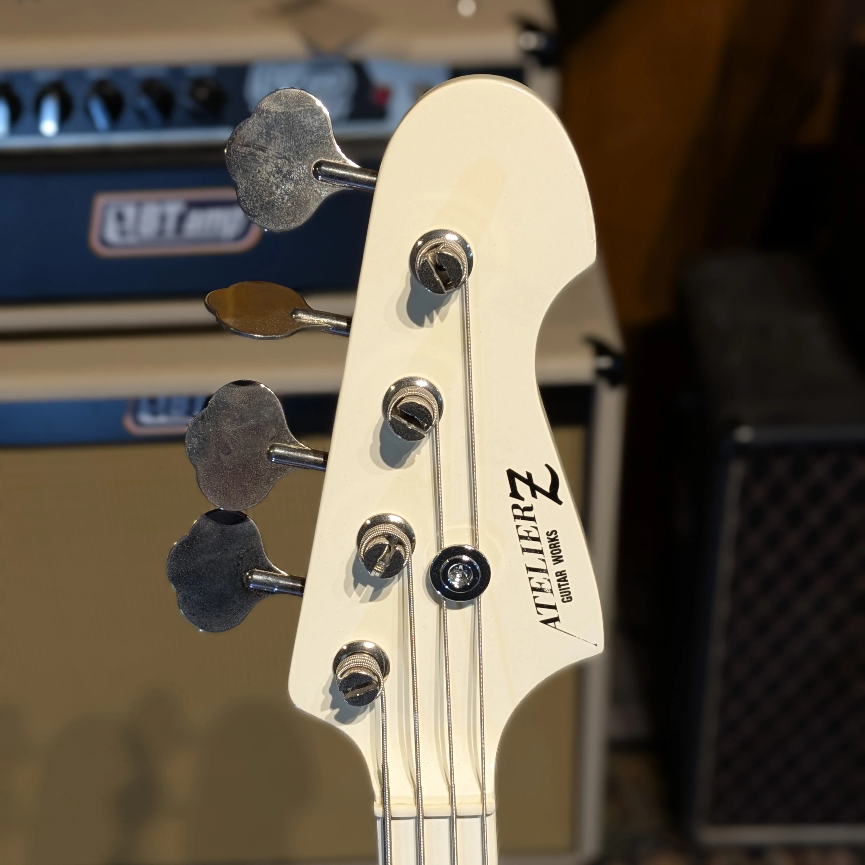 ATELIER Z Shortscale Mustang Style - White - Image 5