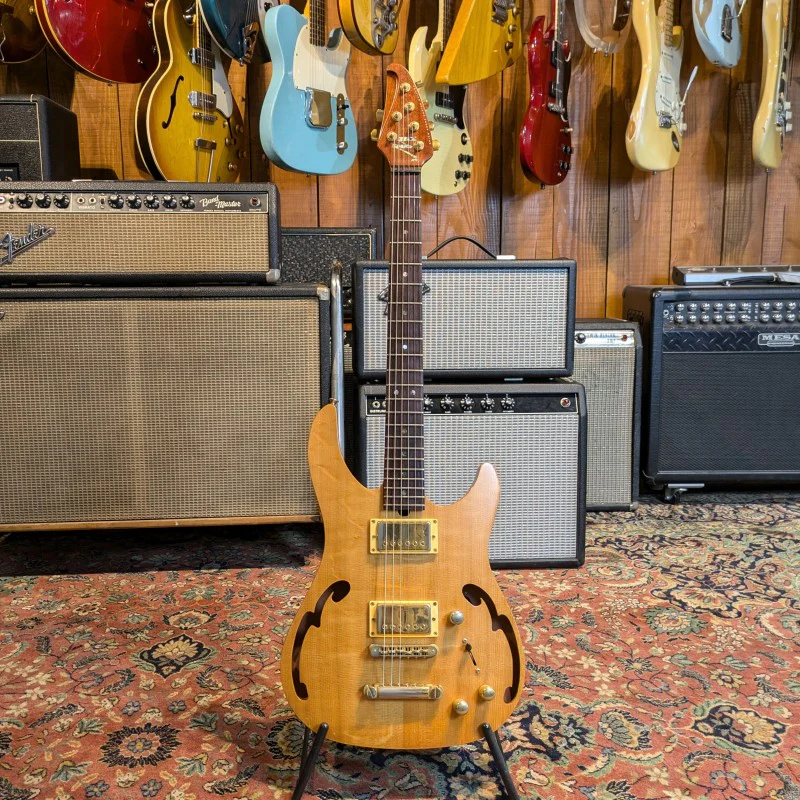 BRIAN MOORE CUSTOM SHOP C55 EH SPRUCE LIMITED EDITION - Image 3