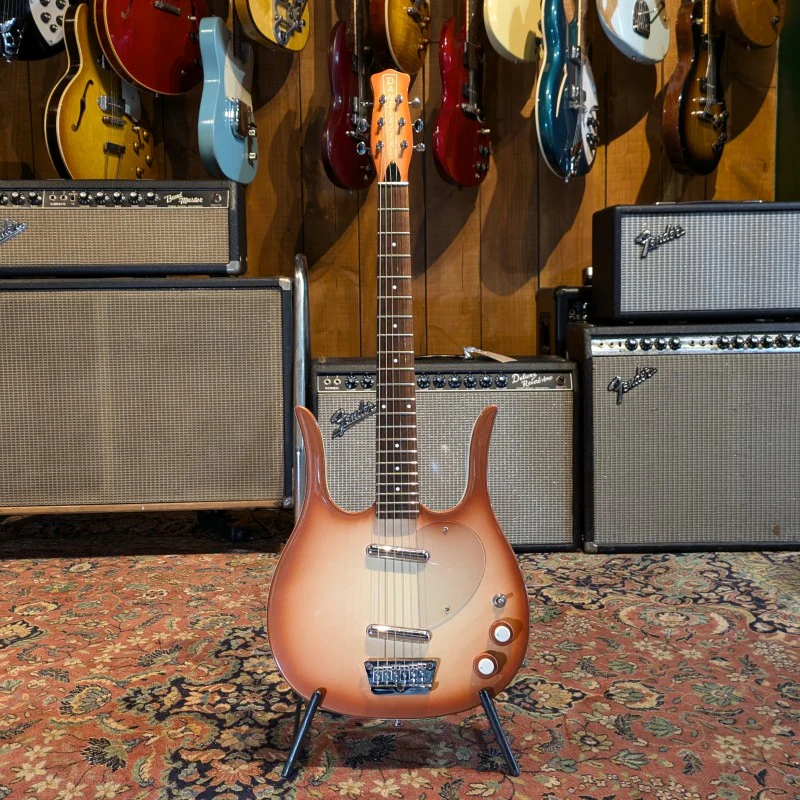 Danelectro Longhorn Guitar - Copper Burst - Image 3
