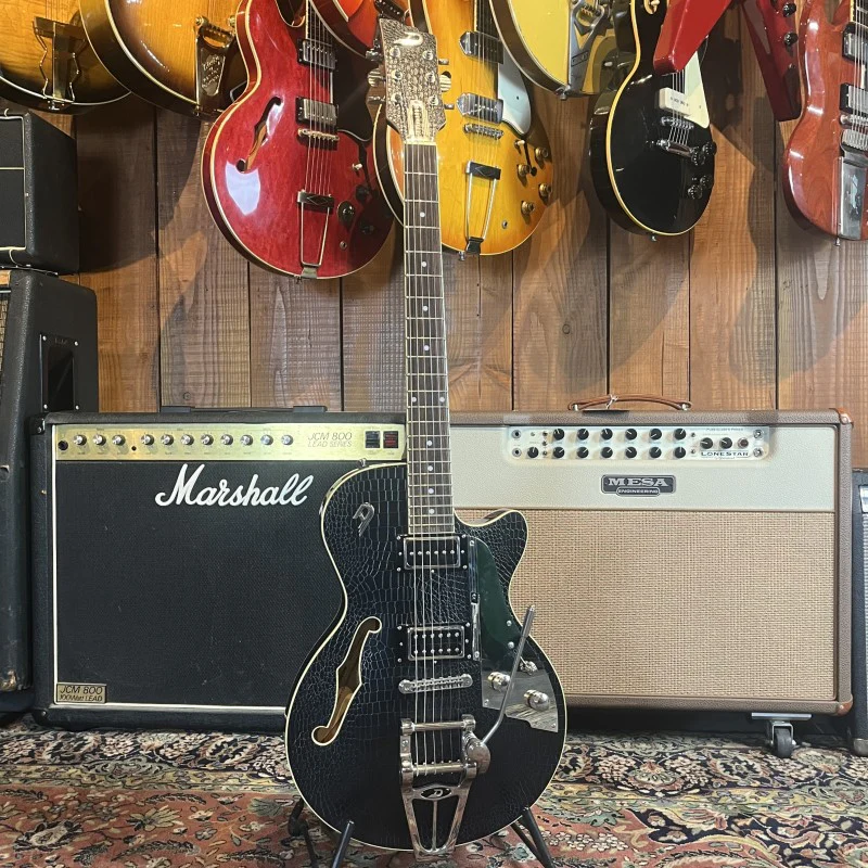 Duesenberg Starplayer TV Outlaw 2010s - Black Tolex - Image 3