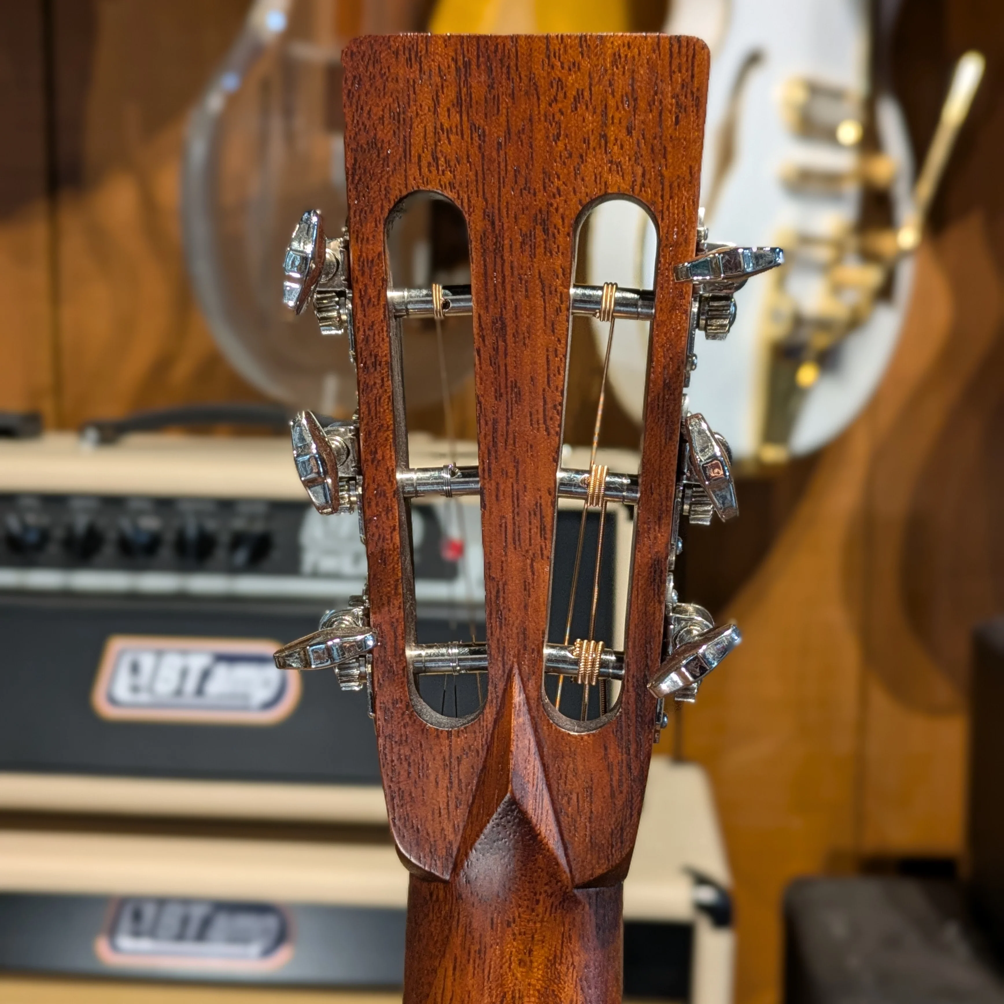 Eastman E1P-LTD-CLA 68/300 - Image 8