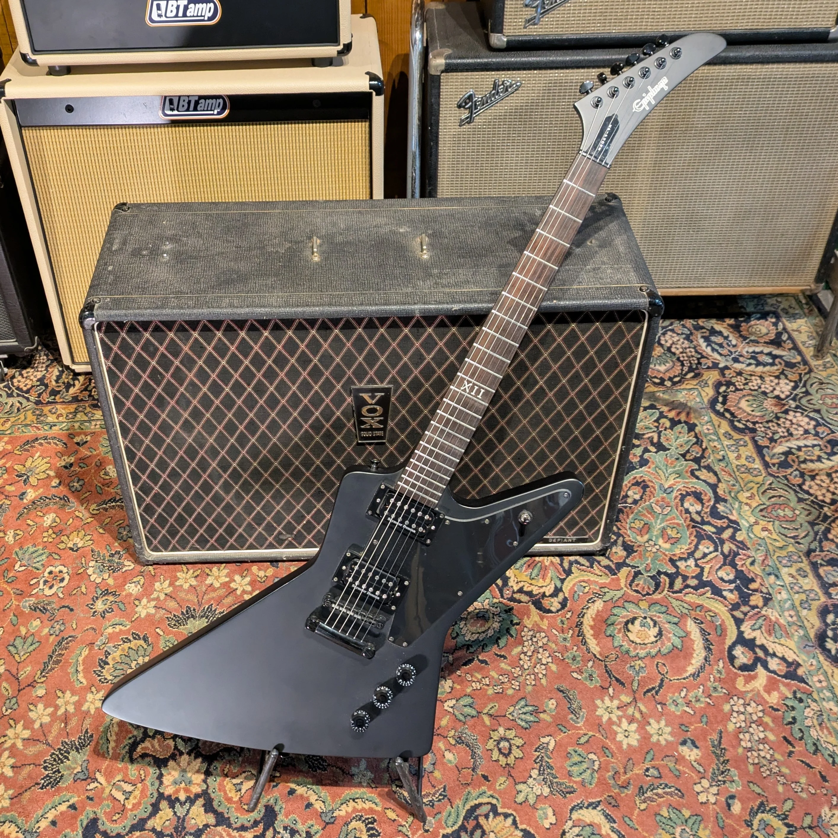 Epiphone '58 Goth Explorer 2002 - 2019 - Pitch Black - Image 4