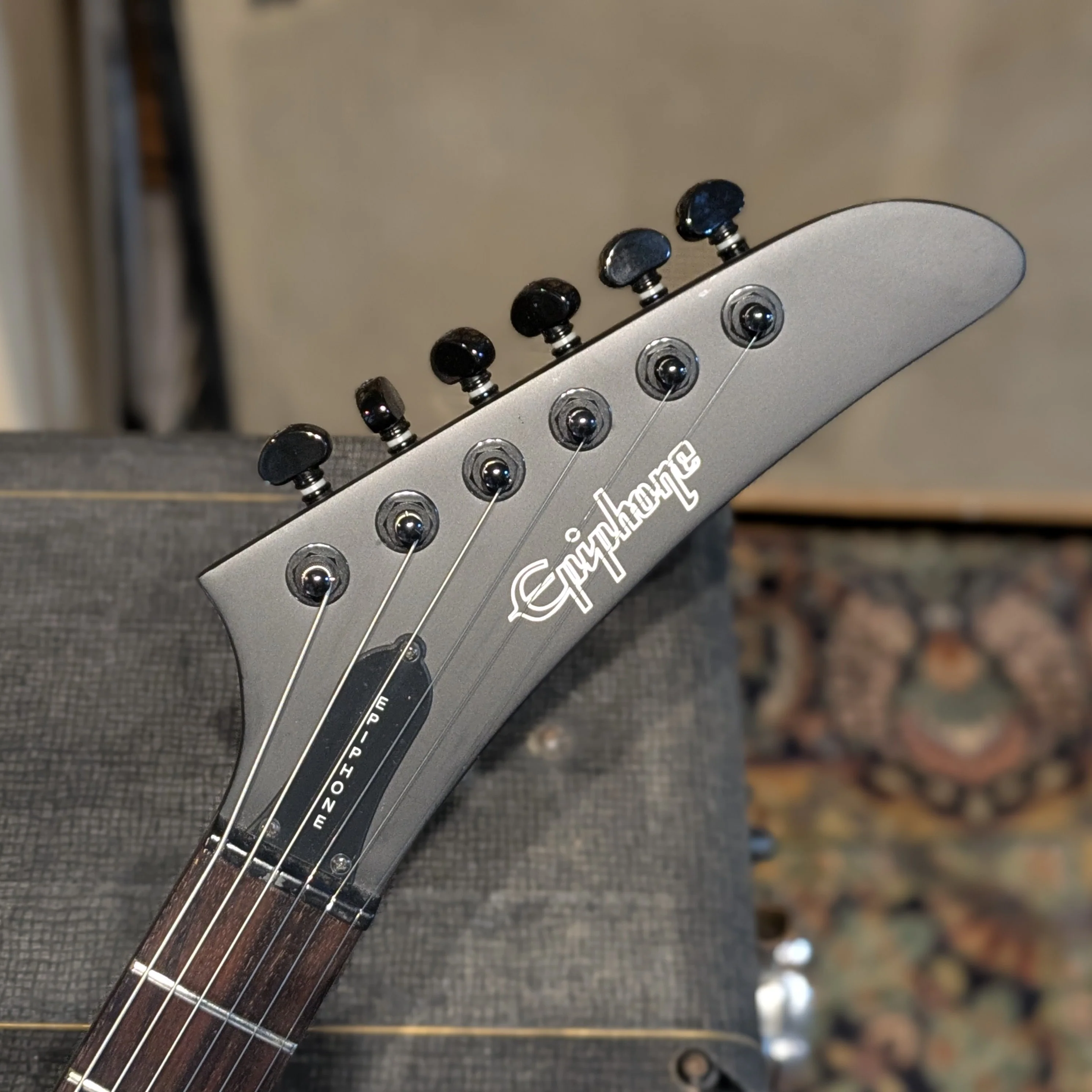 Epiphone '58 Goth Explorer 2002 - 2019 - Pitch Black - Image 6