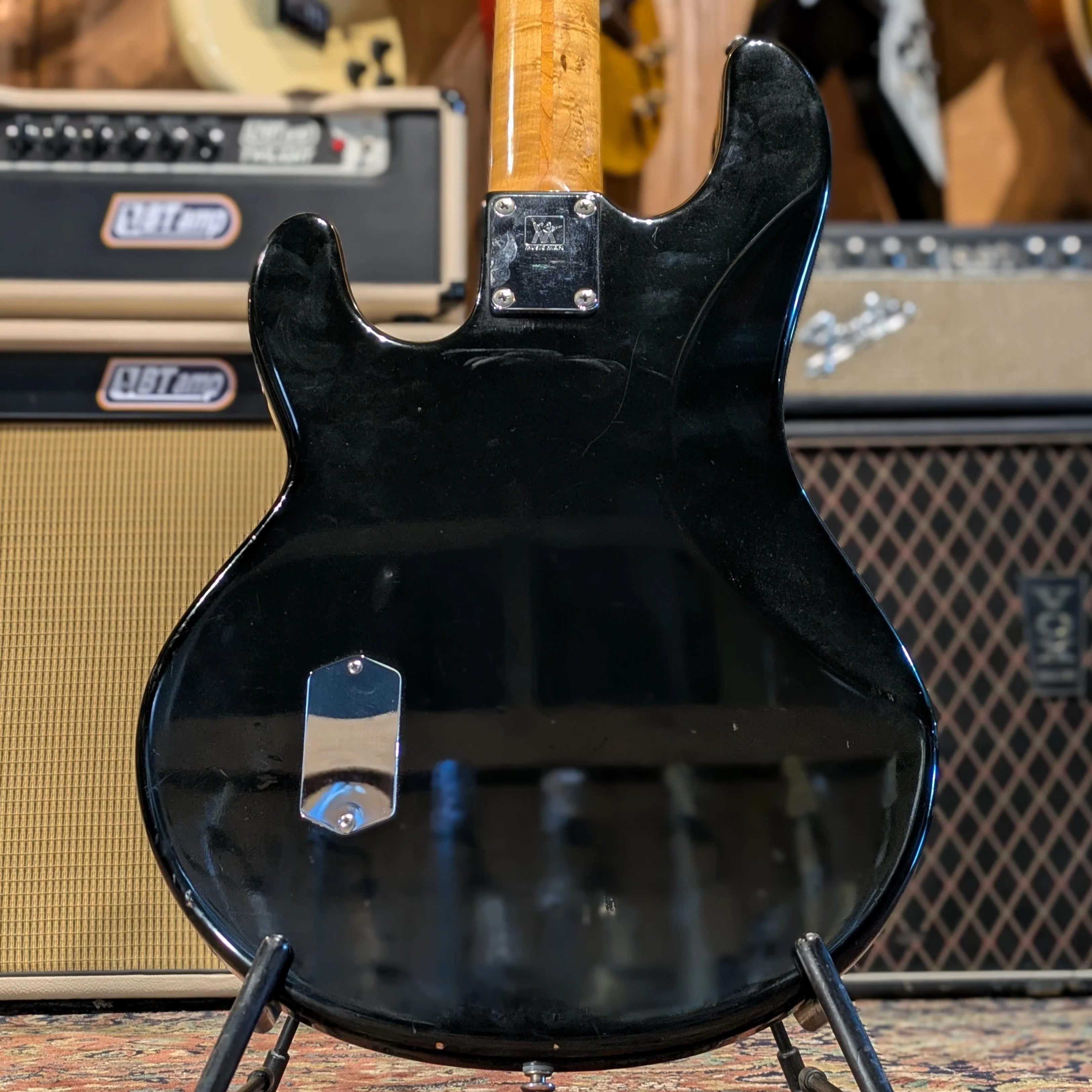 Ernie Ball Music Man StingRay 4 H Fretless 1988 - Black - Image 2
