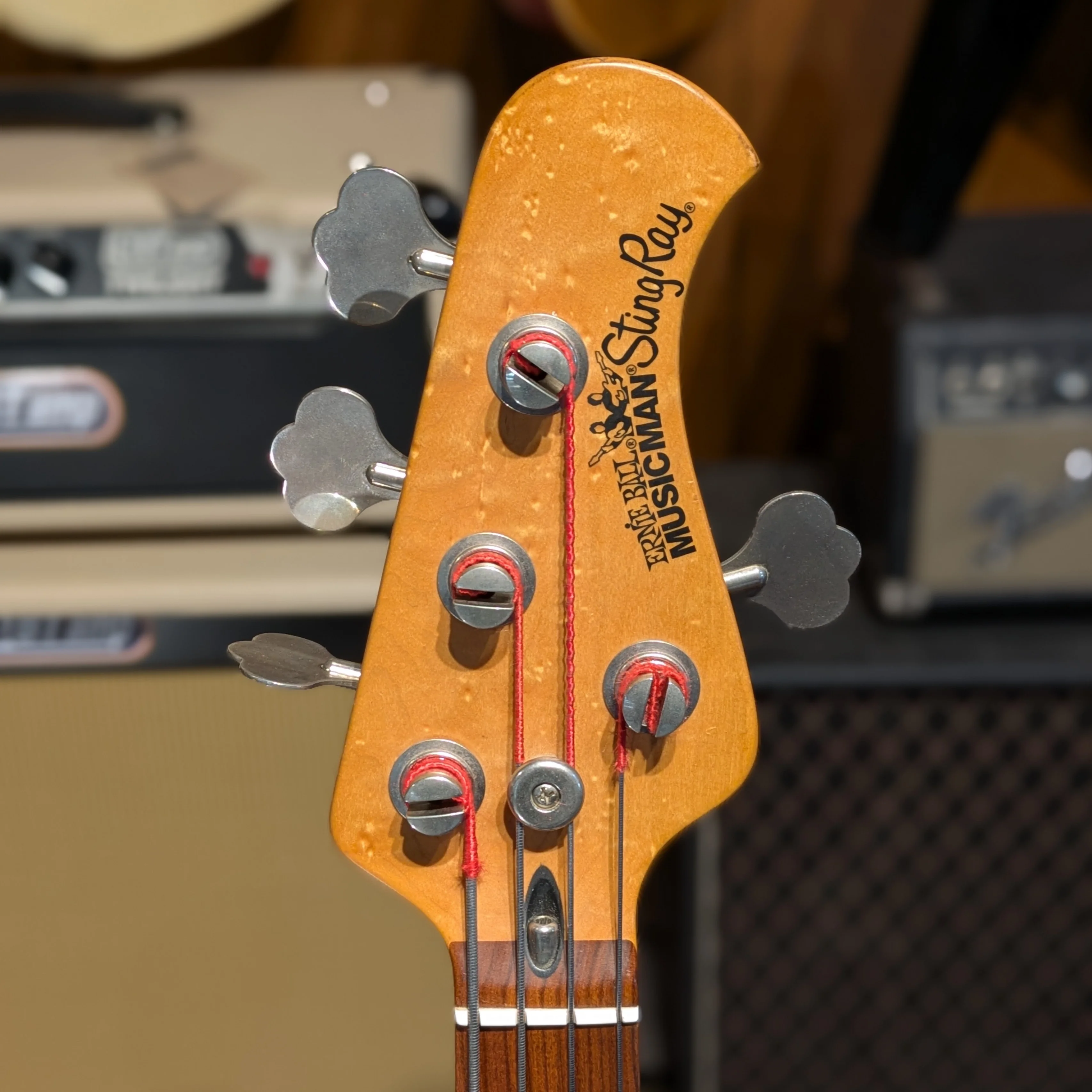 Ernie Ball Music Man StingRay 4 H Fretless 1988 - Black - Image 6