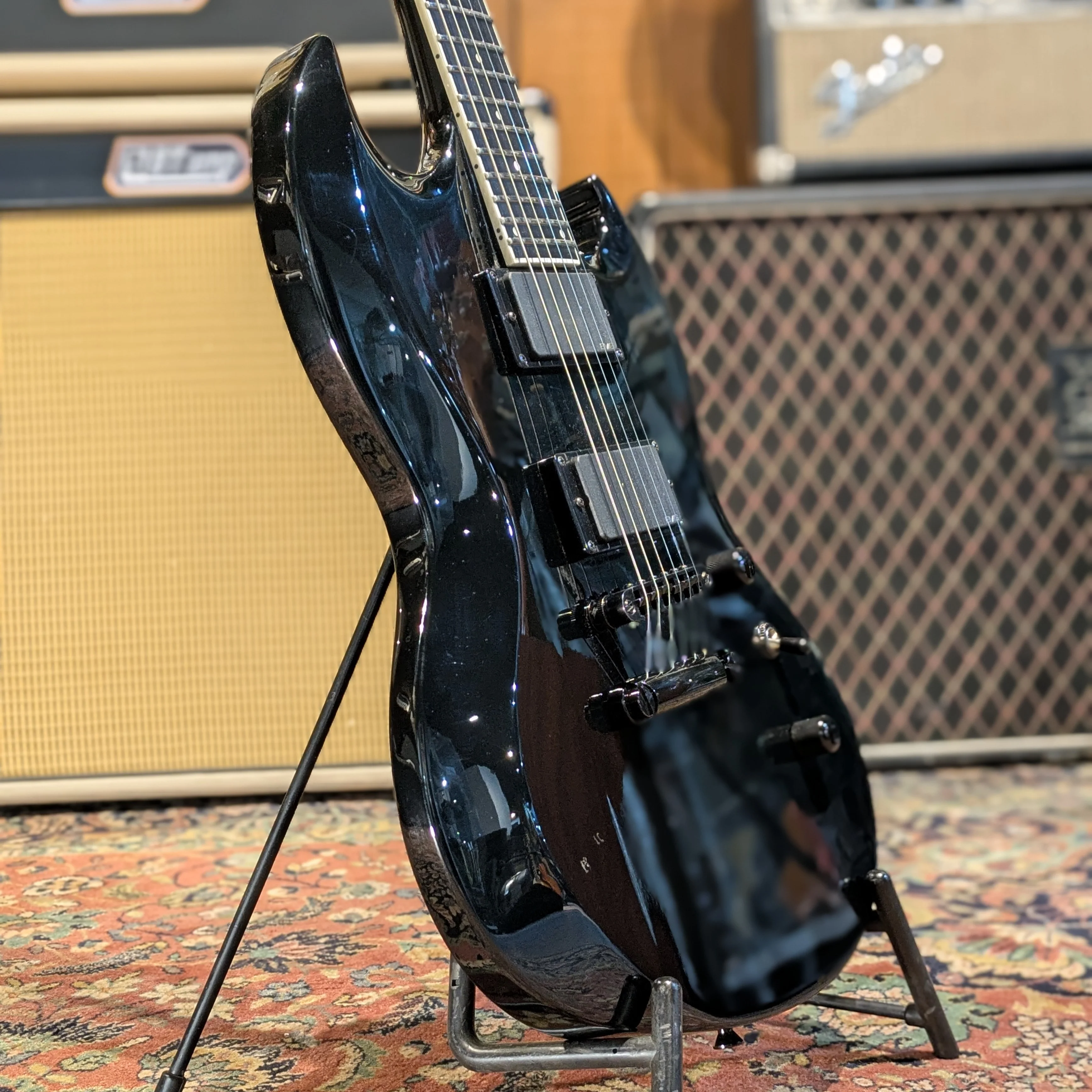 ESP LTD Viper Standard - Black - Made in Japan - Image 4