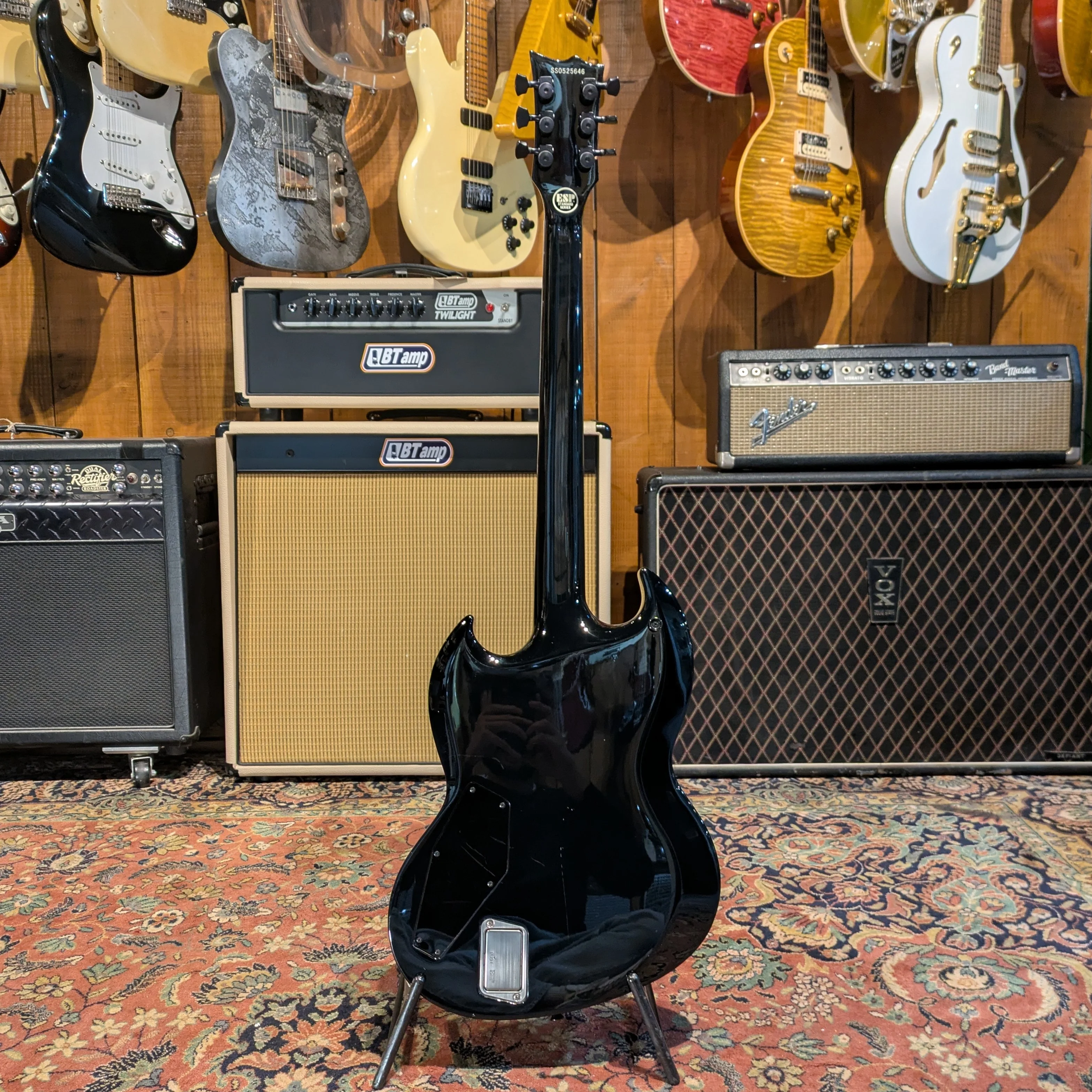 ESP LTD Viper Standard - Black - Made in Japan - Image 6