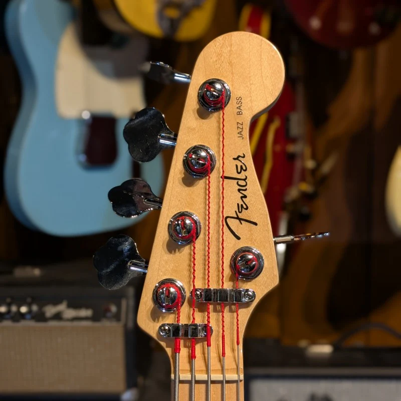 Fender American Deluxe Jazz Bass - Image 5