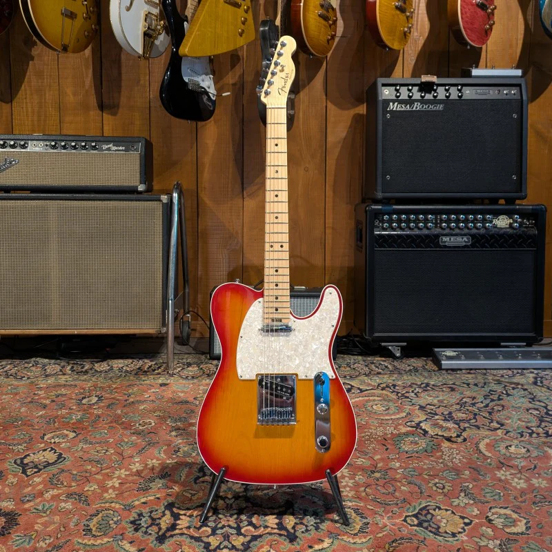 Fender American Elite Telecaster Aged Cherry Burst - Image 5