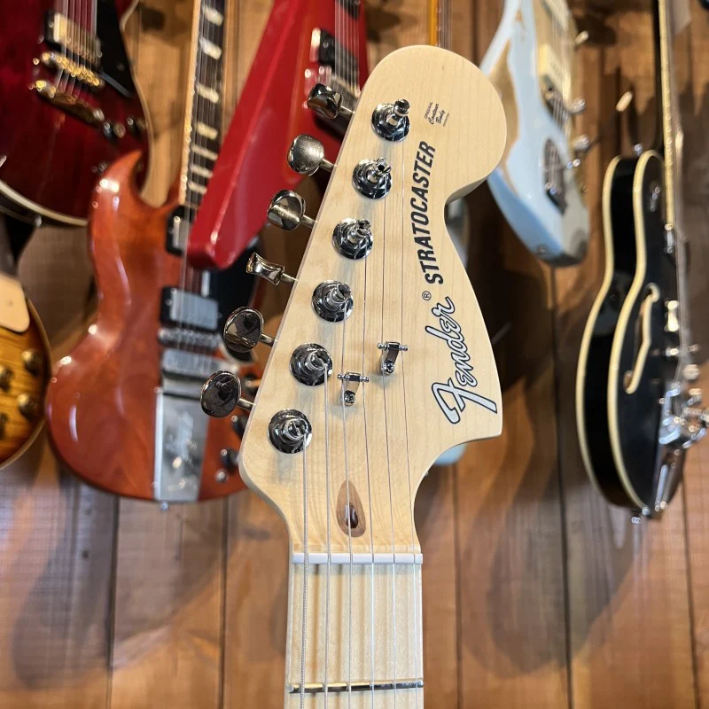 Fender American Performer Stratocaster HSS with Maple Fretboard - Image 5