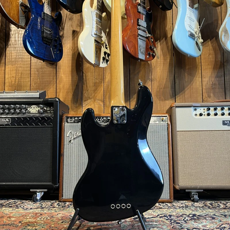 Fender American Standard Jazz Bass 1996 - Image 2