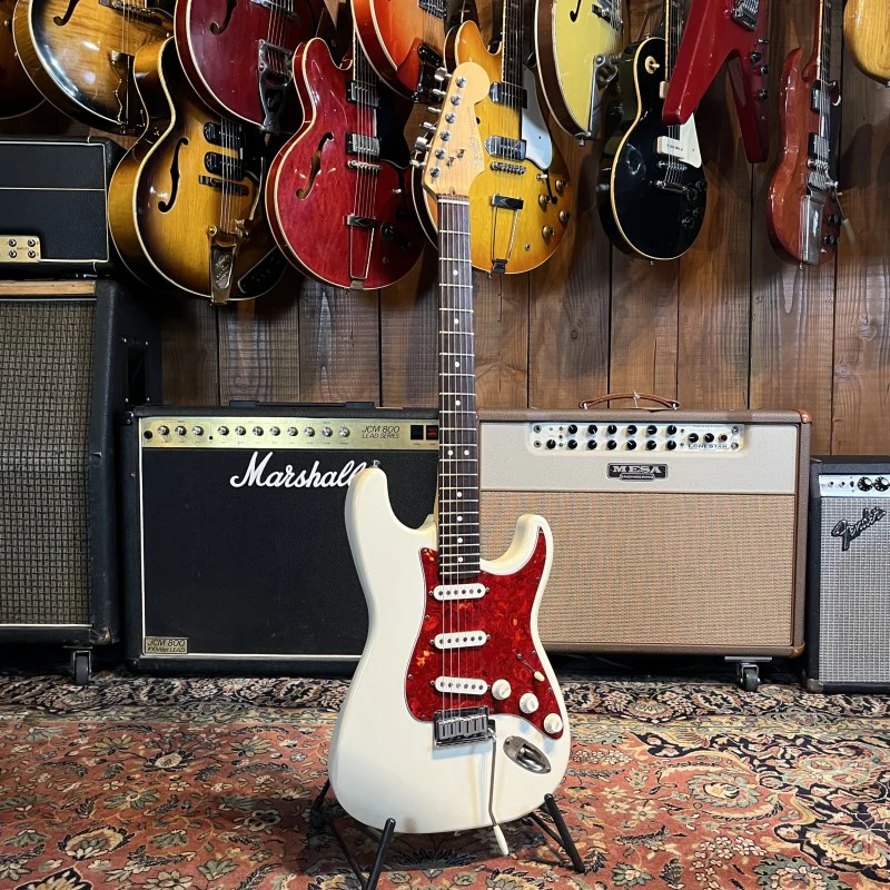 Fender American Standard Stratocaster - 1991 - Arctic White - Image 3