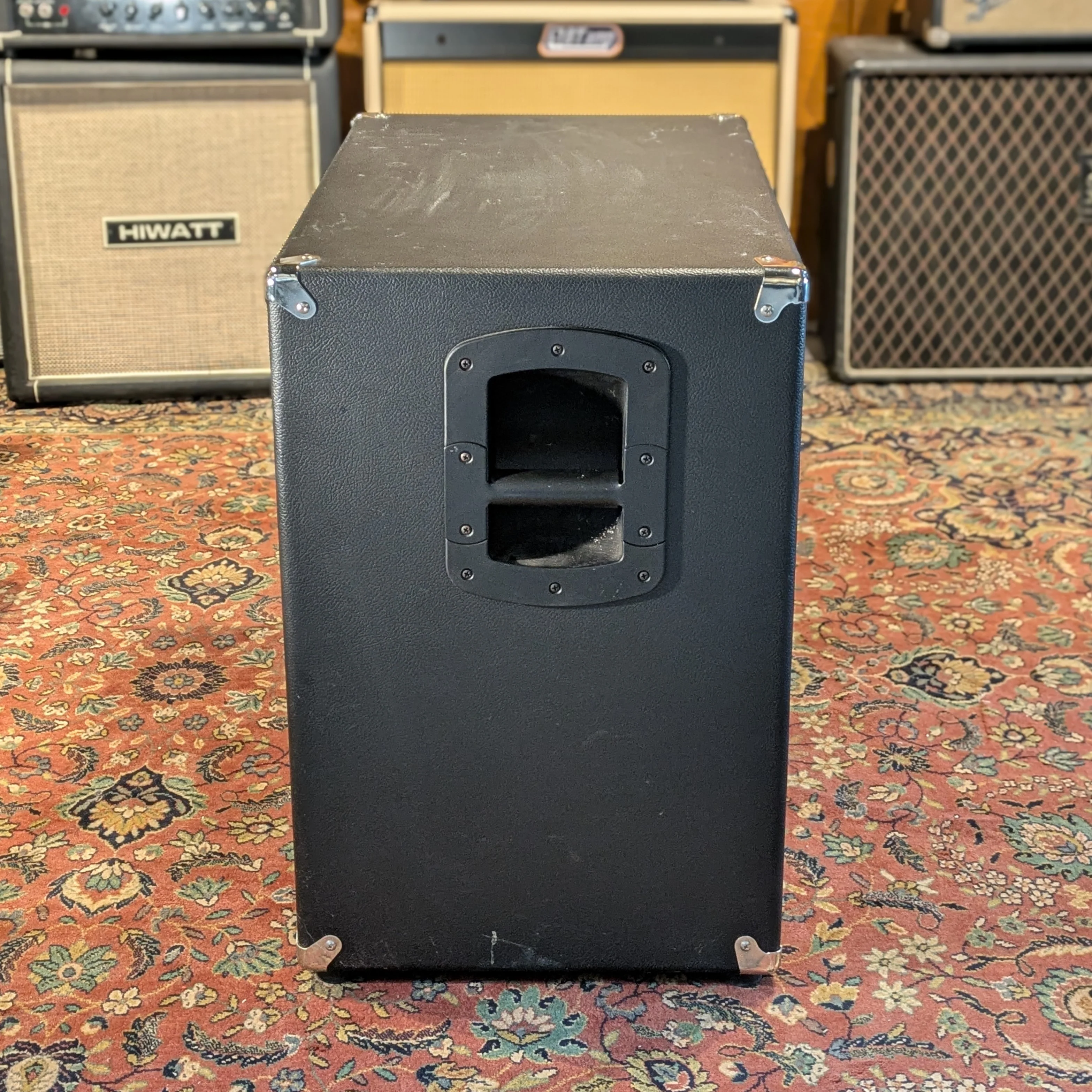 Fender Bassman 410 Neo 500-Watt 4x10" Bass Speaker Cabinet 2012 - Present - Black - Image 4