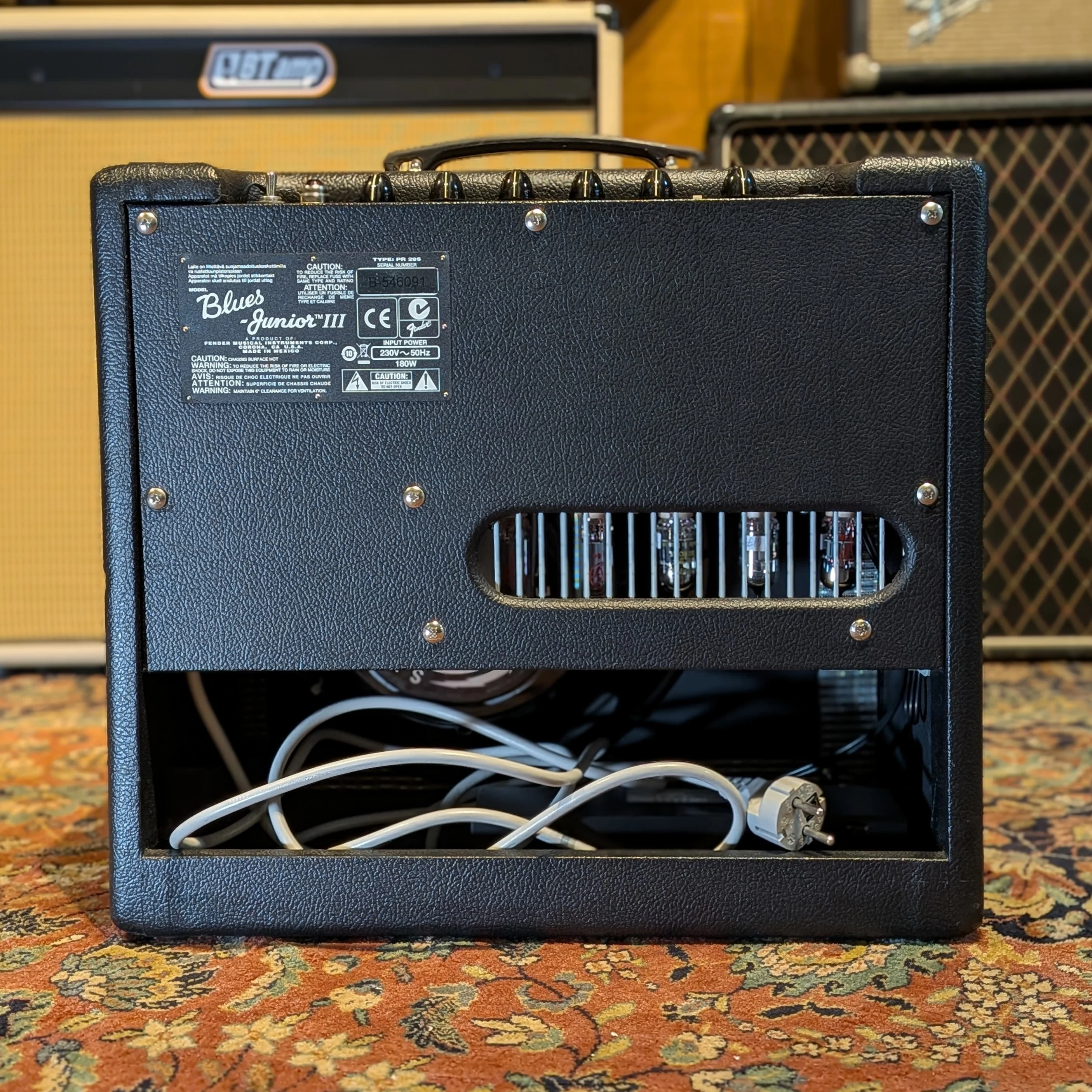 Fender Blues Junior III 15-Watt 1x12" Guitar Combo 2010 - 2017 - Black - Image 5