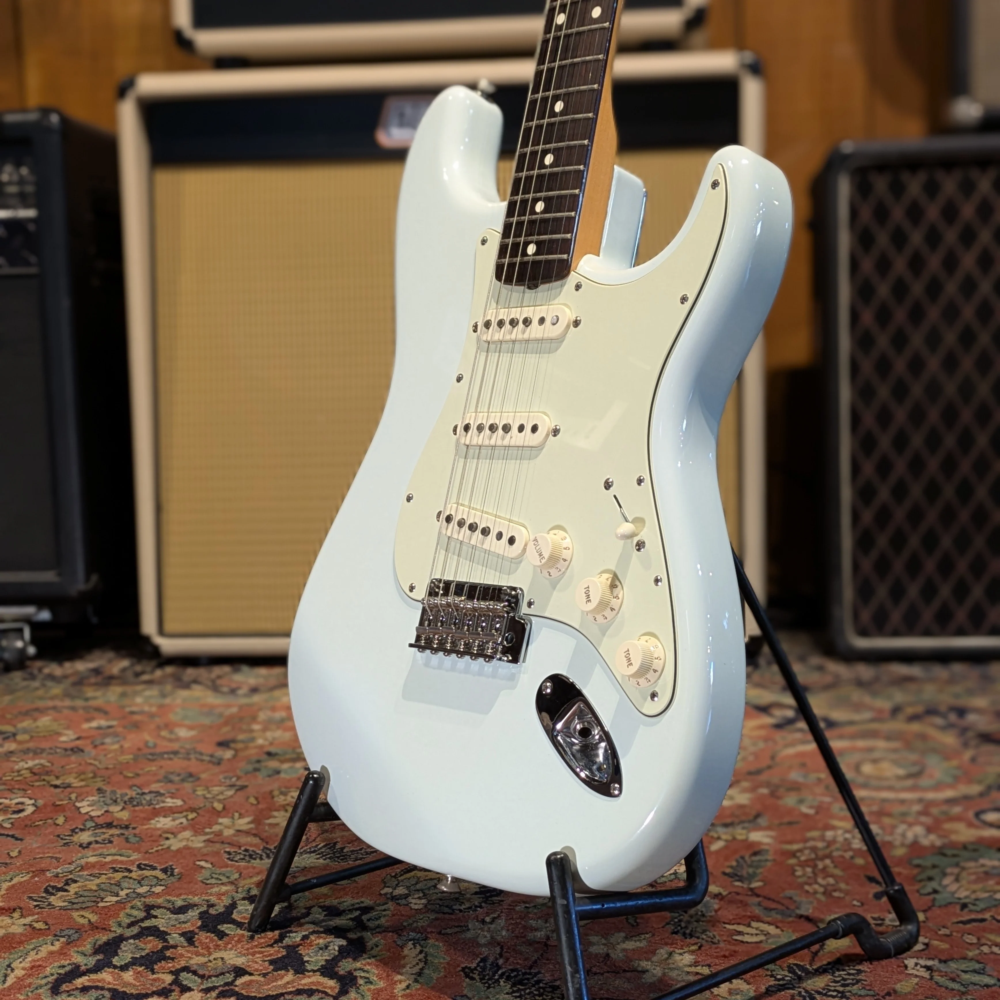 Fender Classic Player '60s Stratocaster - Sonic Blue - Image 2