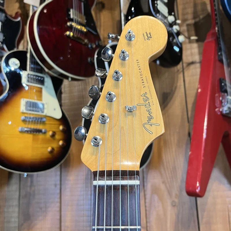 Fender Classic Series '60s Stratocaster 2008 - 3-Color Sunburst - Image 6