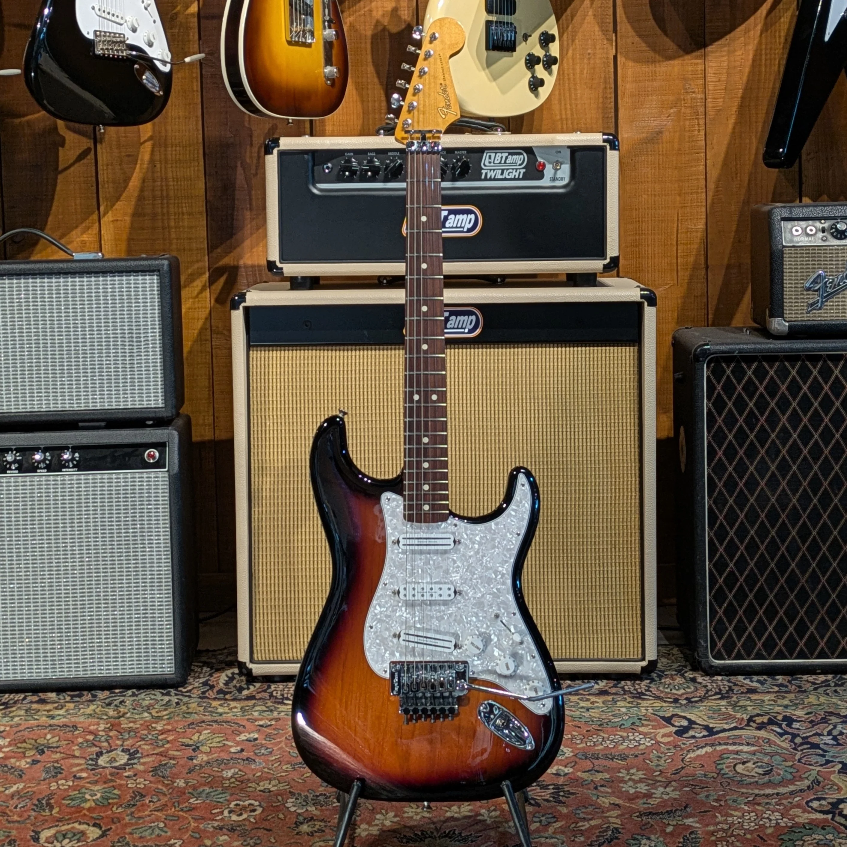 Fender Dave Murray Artist Series Signature Stratocaster - 2-Color Sunburst - Image 3