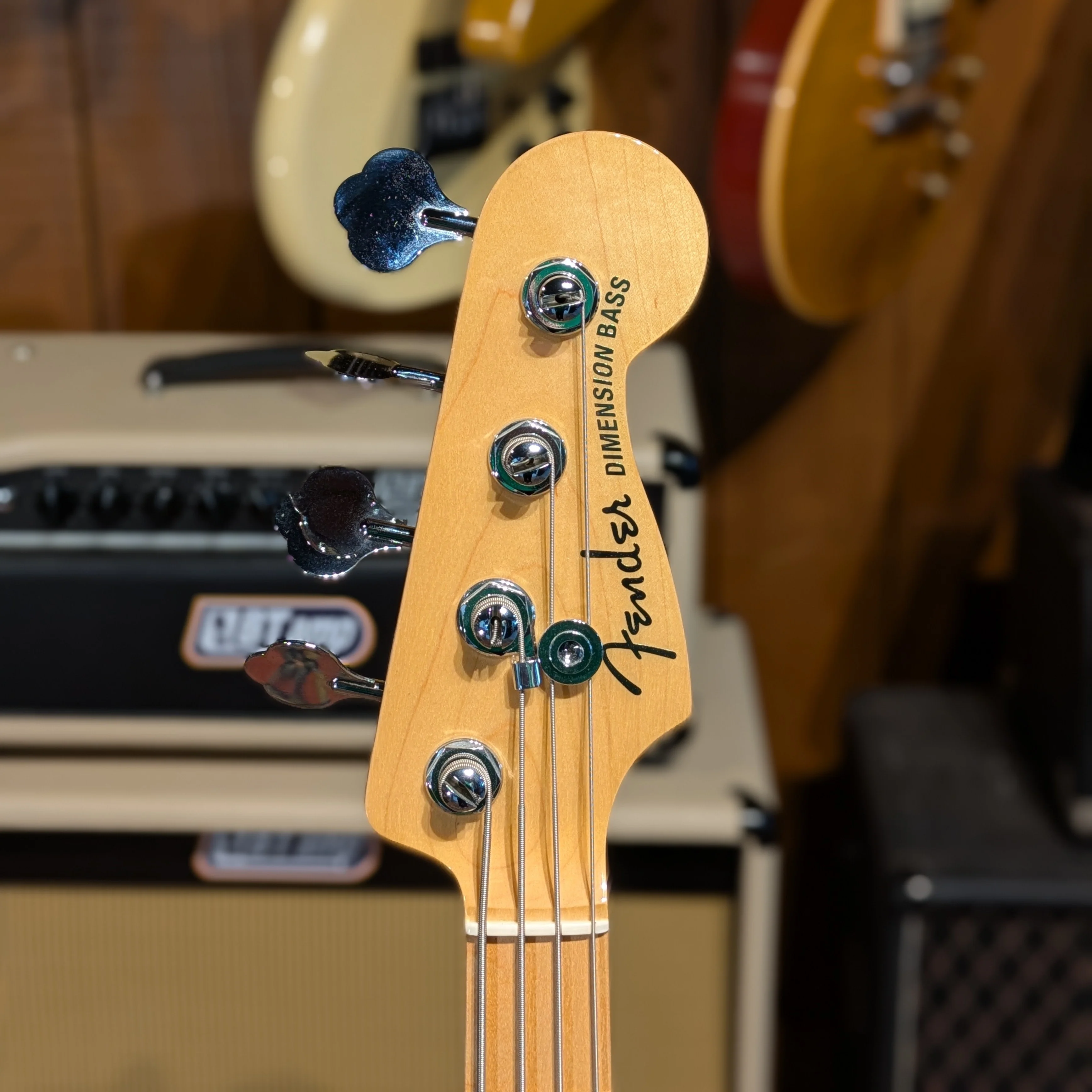 Fender Deluxe Dimension Bass IV - Root Beer - Image 5