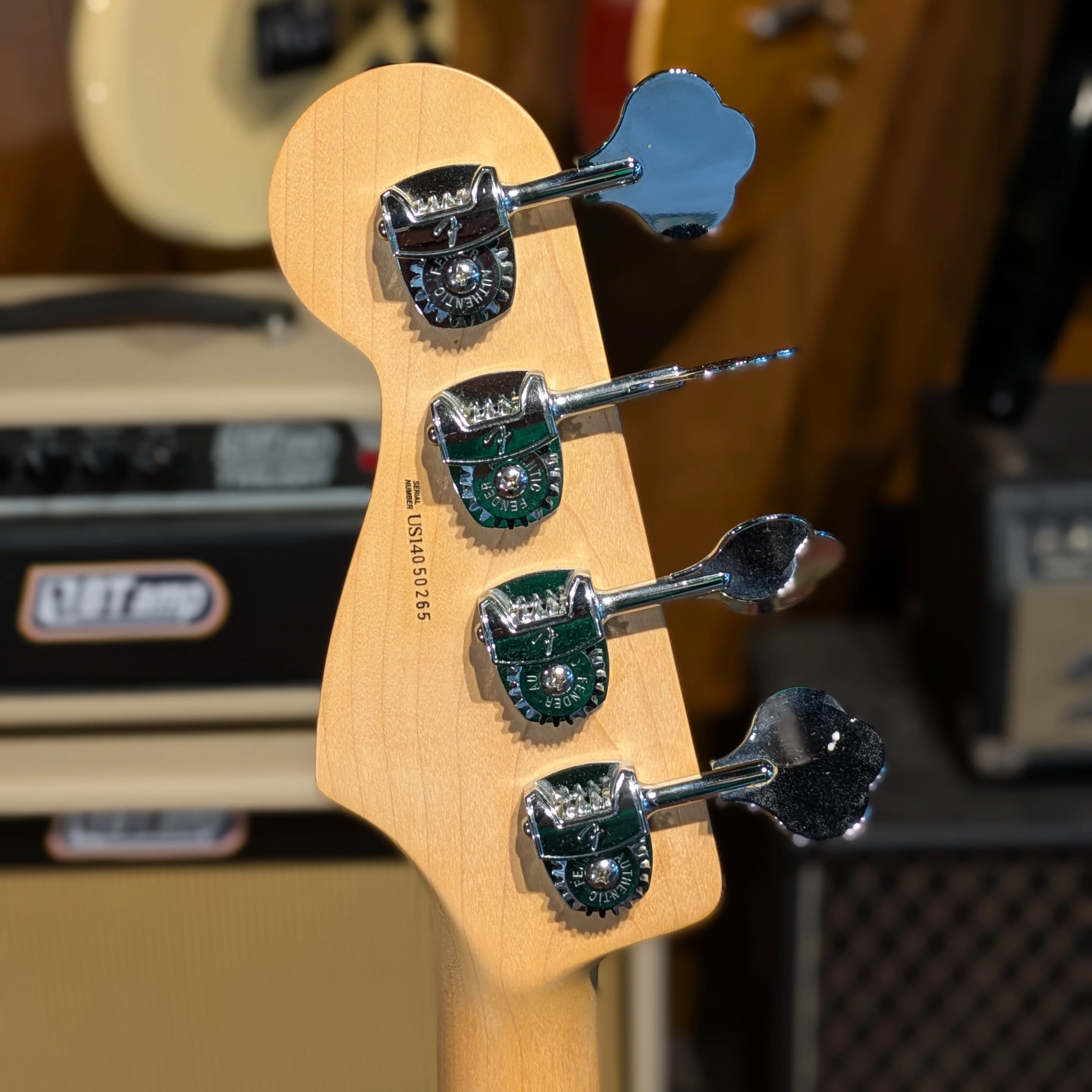 Fender Deluxe Dimension Bass IV - Root Beer - Image 6