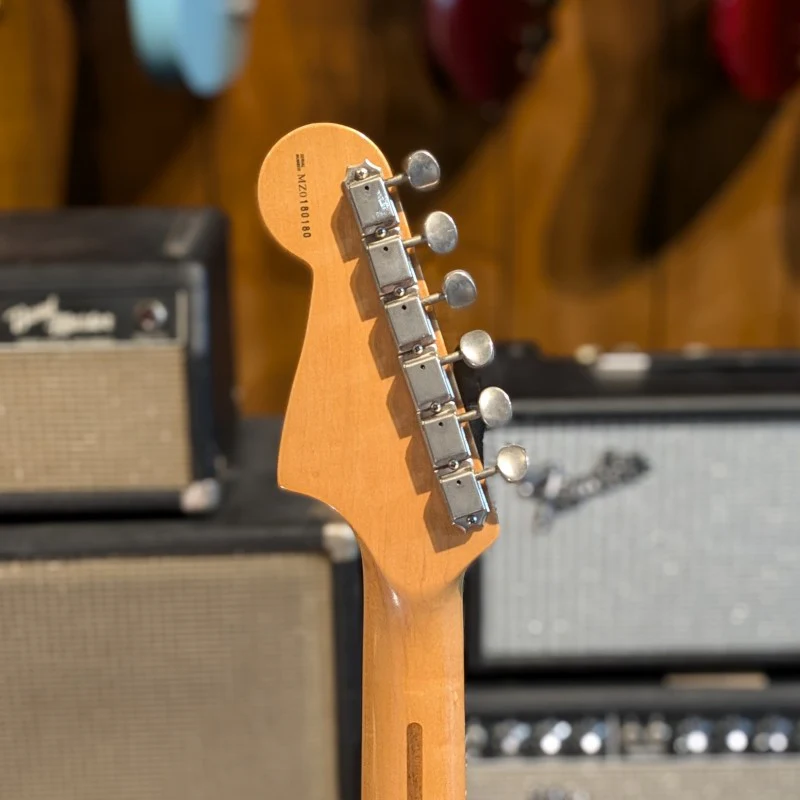 Fender Deluxe Series Toronado 1999 - 2004 - Candy Apple Red - Image 6