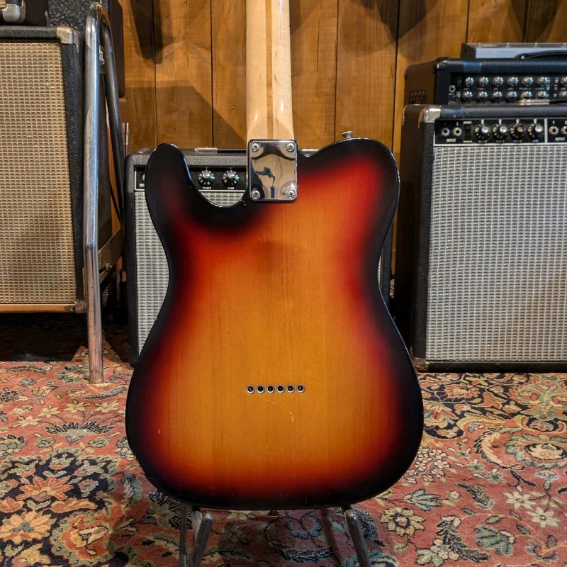 Fender Highway One Telecaster 2010 - 3-Color Sunburst - Image 2