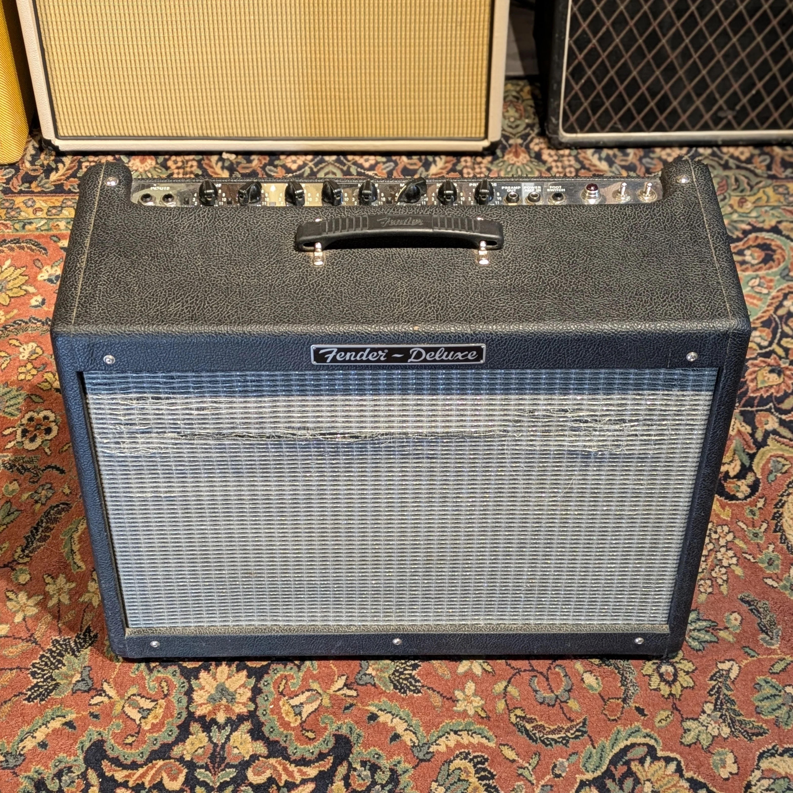 Fender Hot Rod Deluxe 3-Channel 40-Watt 1x12" Guitar Combo 1996 - 2001 - Black - Image 3