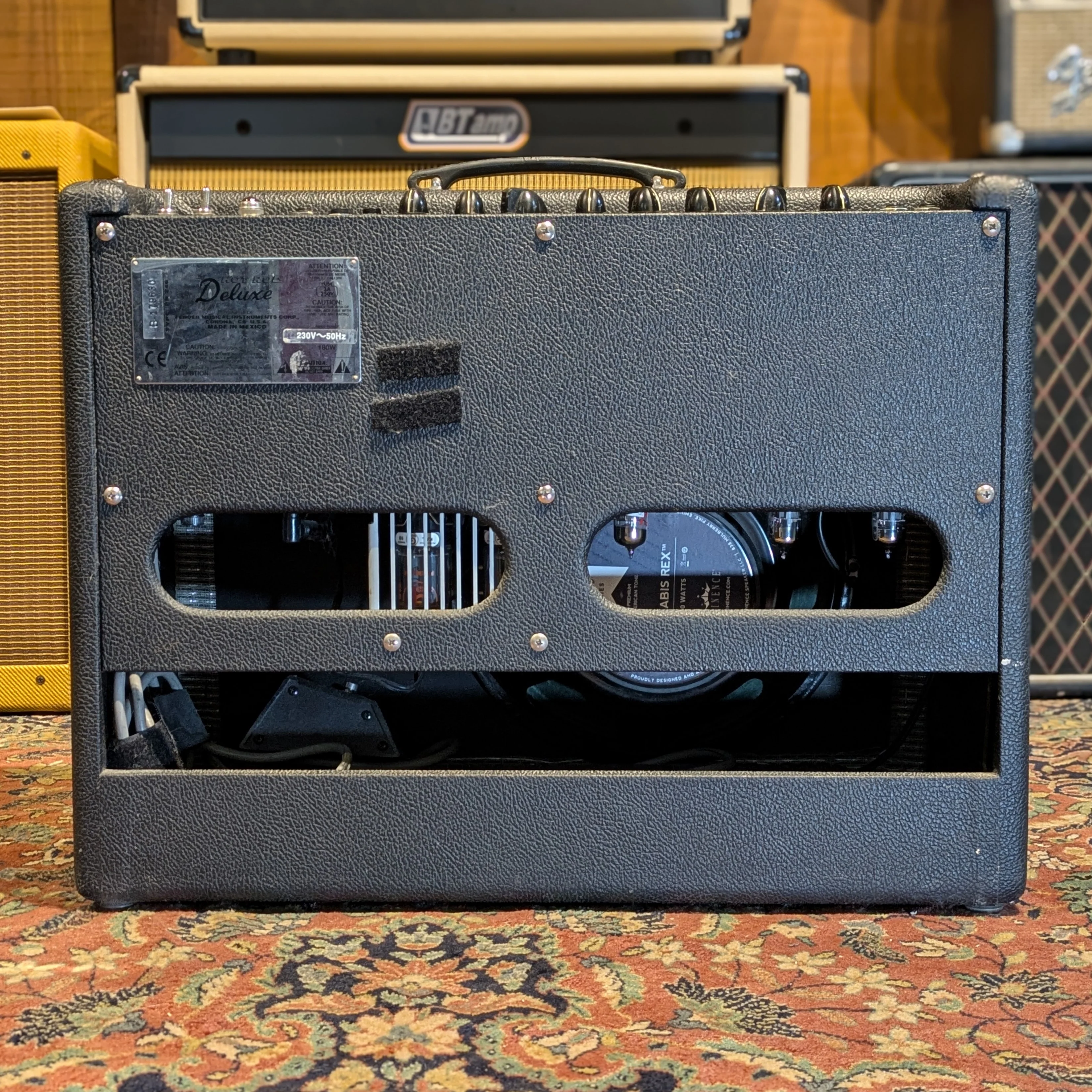 Fender Hot Rod Deluxe 3-Channel 40-Watt 1x12" Guitar Combo 1996 - 2001 - Black - Image 5