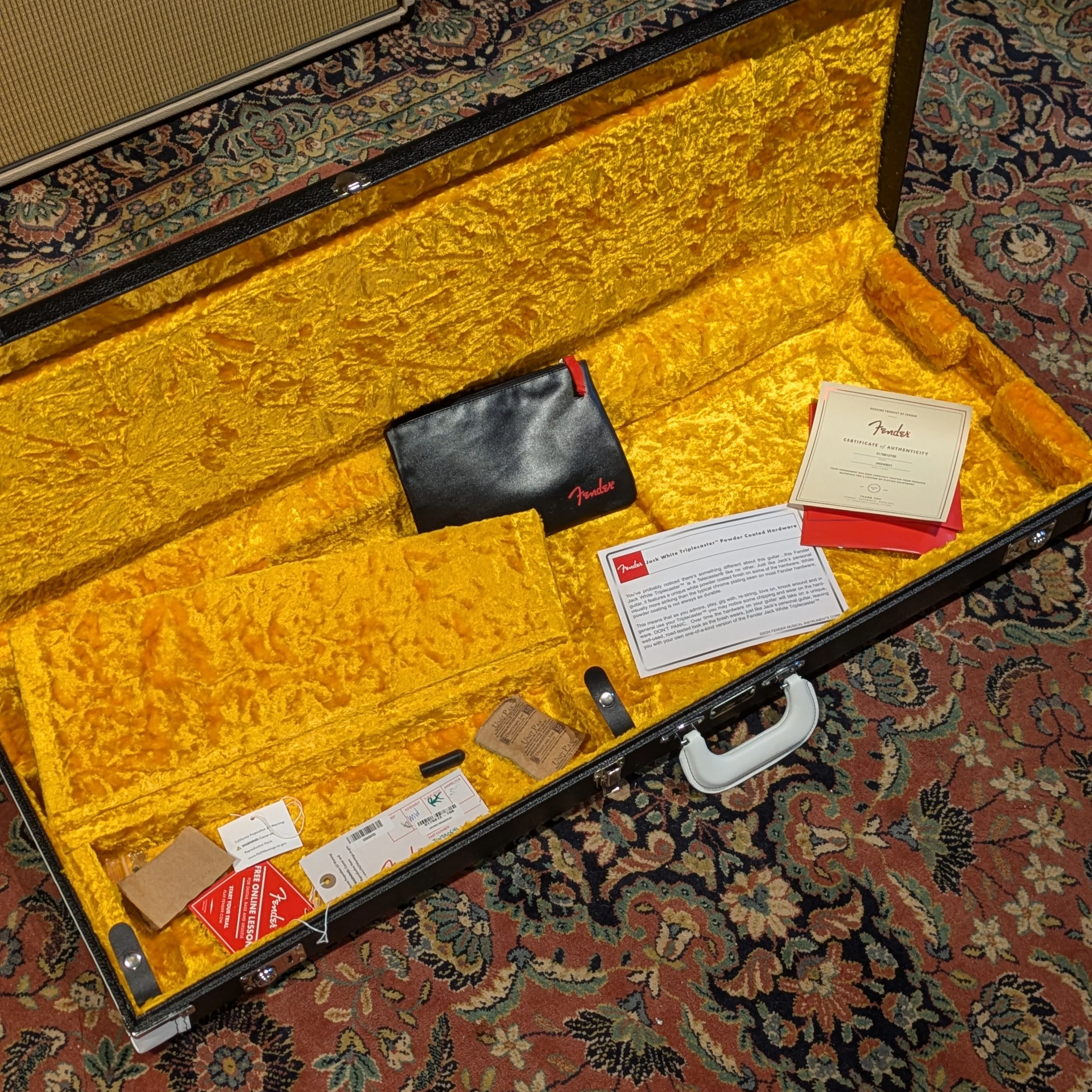 Fender Jack White Signature Triplecaster - Image 8