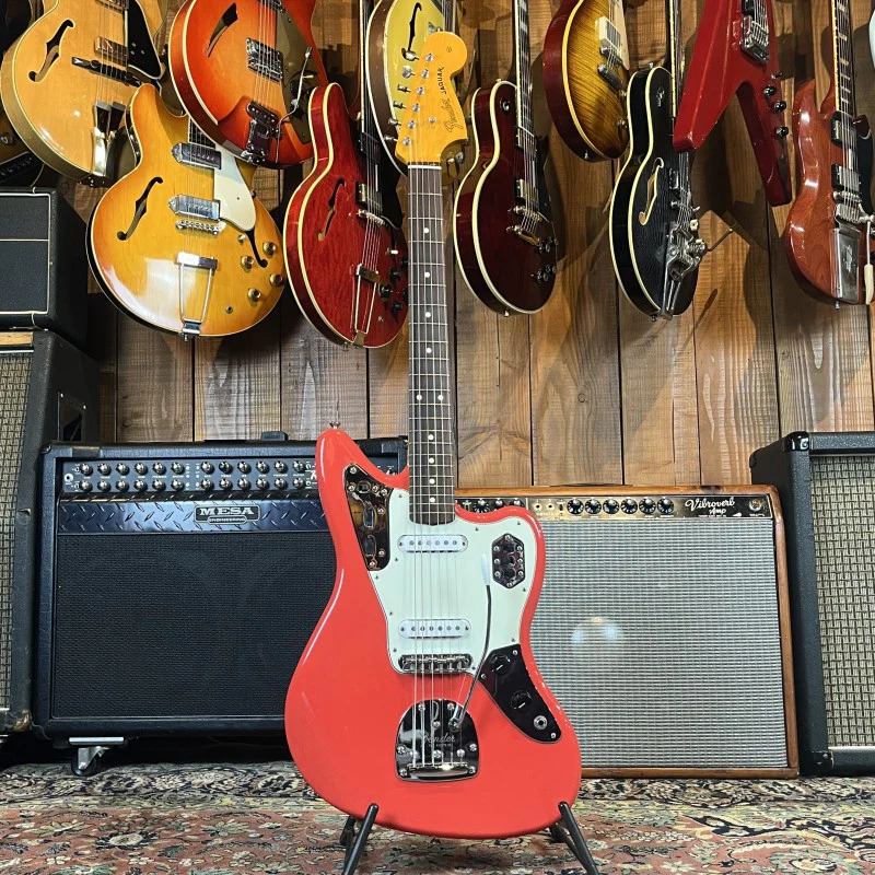 Fender Jaguar 2015 - Fiesta Red - Image 2