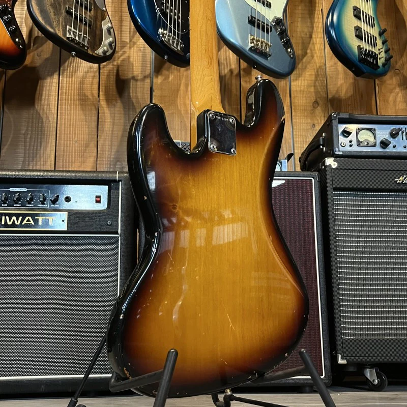 Fender Jazz Bass AV62 1996 - Image 2