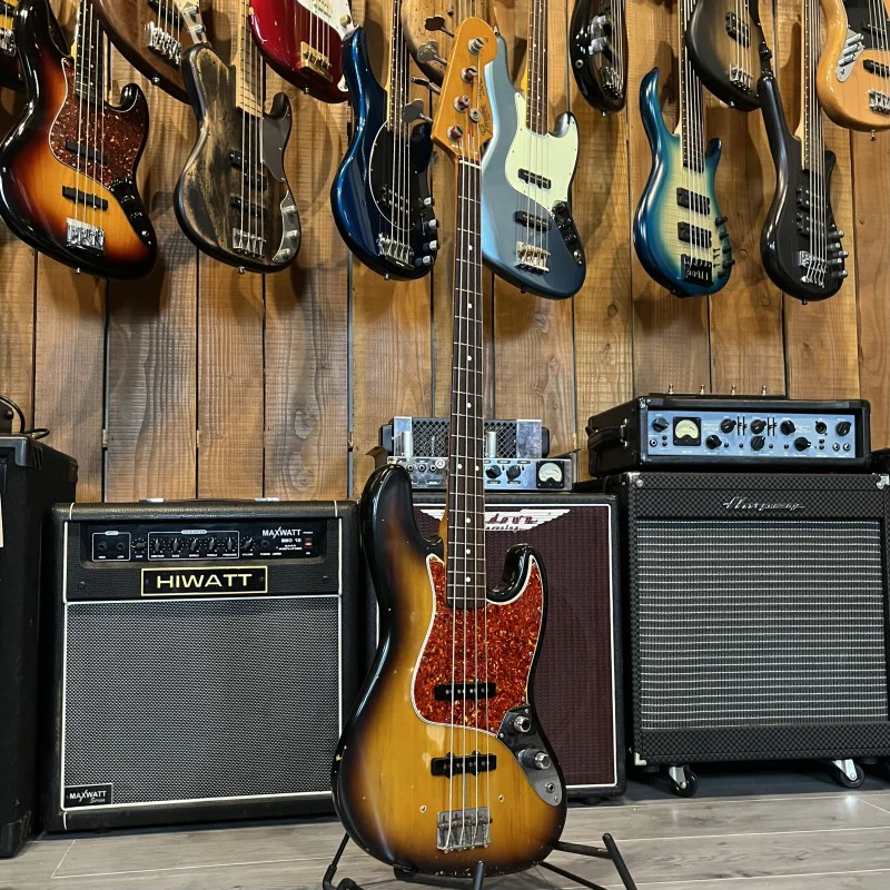 Fender Jazz Bass AV62 1996 - Image 3