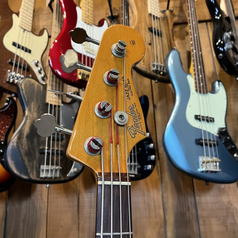 Fender Jazz Bass AV62 1996 - Image 5