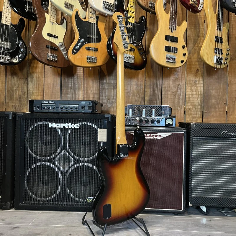 Fender Jazz Bass Reggie Hamilton Modifiée - Image 4