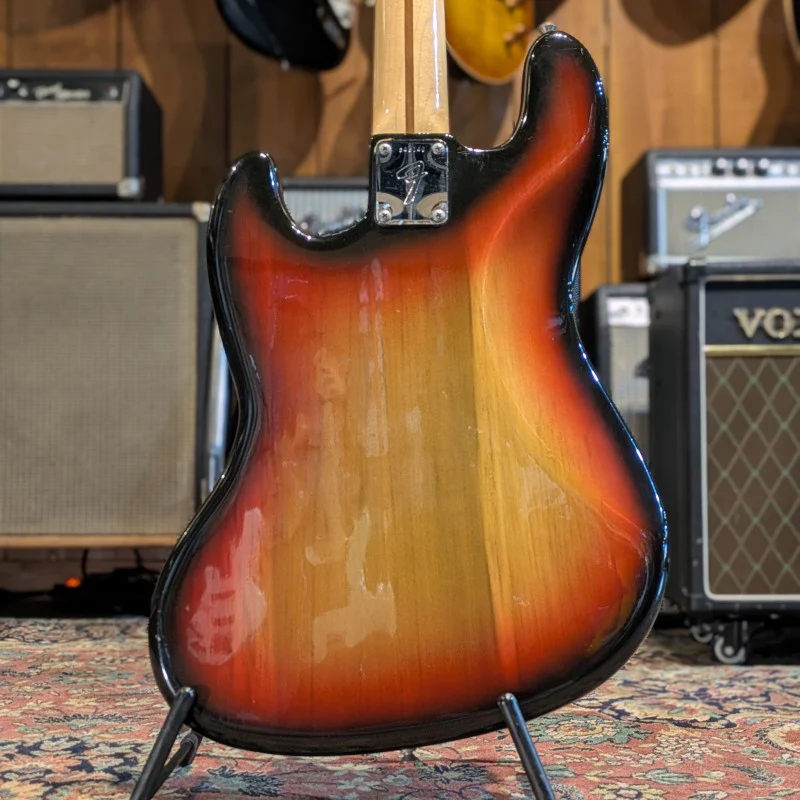 Fender Jazz Bass with Maple Fretboard 1970 - 1974 - Sunburst - Image 2