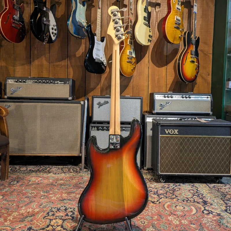 Fender Jazz Bass with Maple Fretboard 1970 - 1974 - Sunburst - Image 7