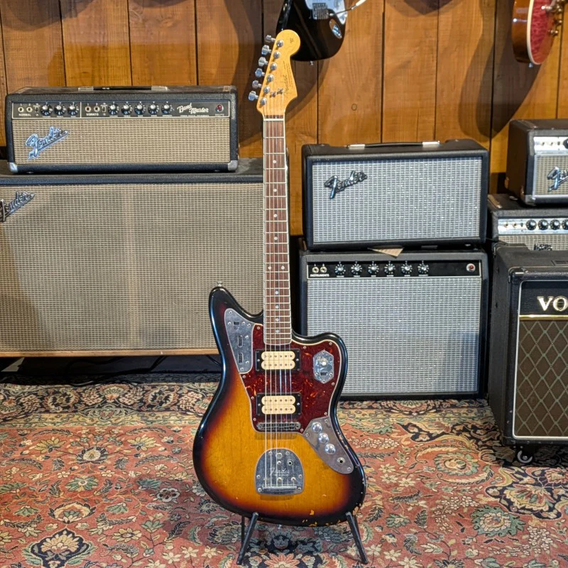 Fender Kurt Cobain Road Worn Jaguar 2012 - 3-Color Sunburst - Image 3