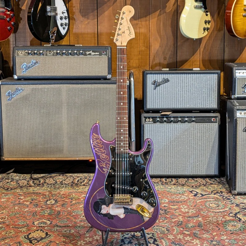 FENDER PARTCASTER STRATOCASTER PURPLE BETTIE - Image 3