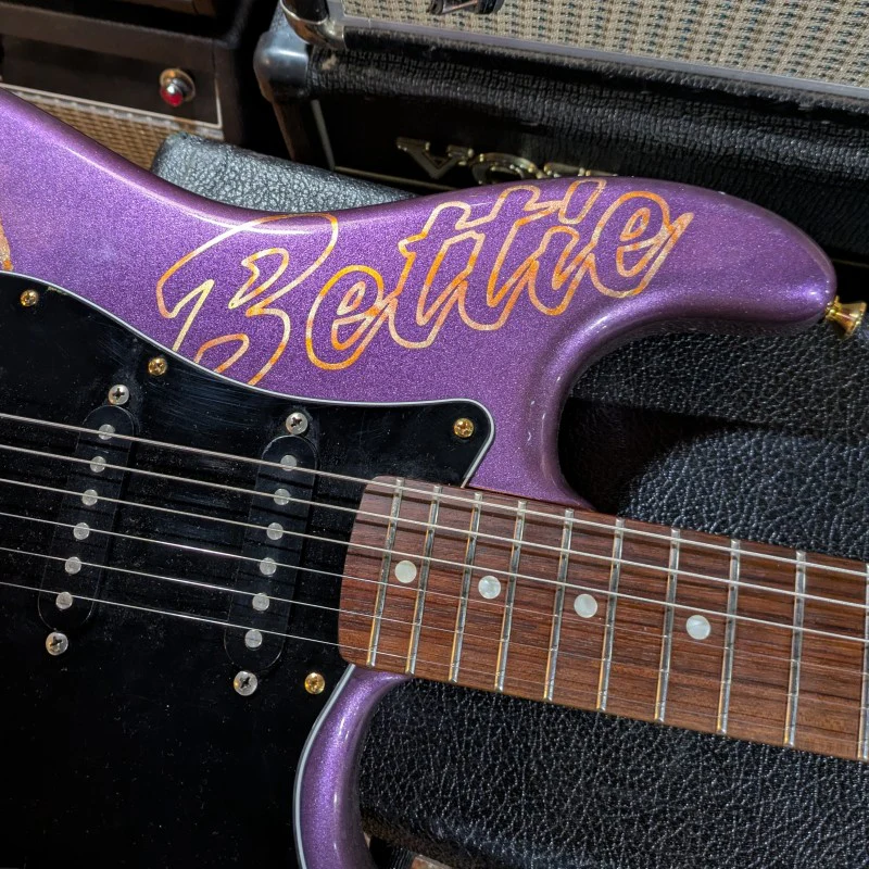 FENDER PARTCASTER STRATOCASTER PURPLE BETTIE - Image 8