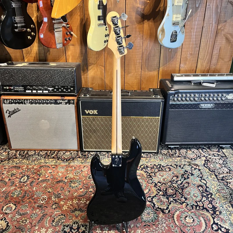 Fender Player Jazz Bass 2022 - Image 6