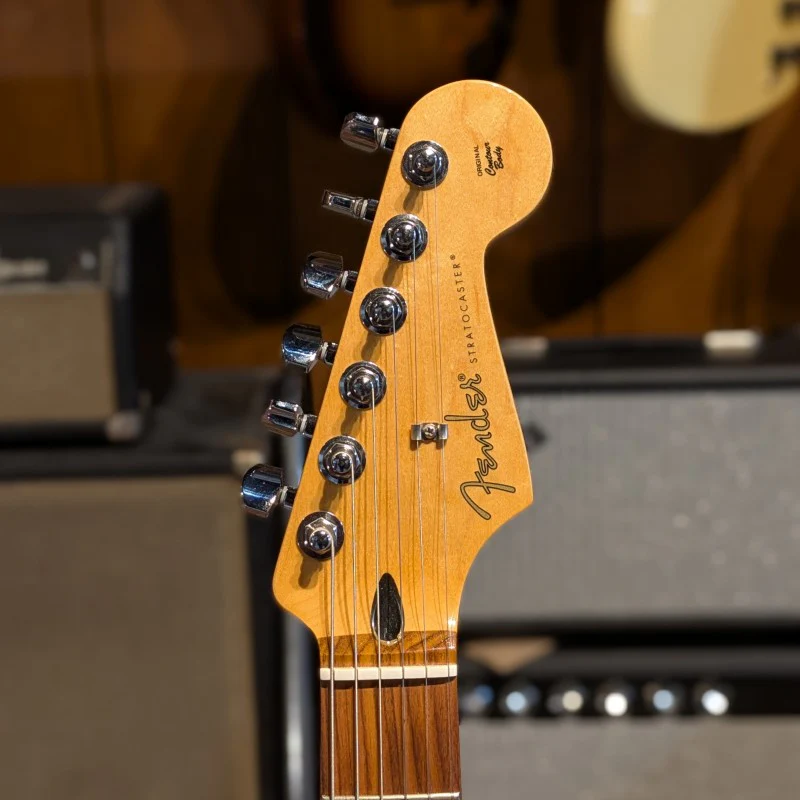Fender Player Stratocaster HSS with Pau Ferro Fretboard Black - Image 5