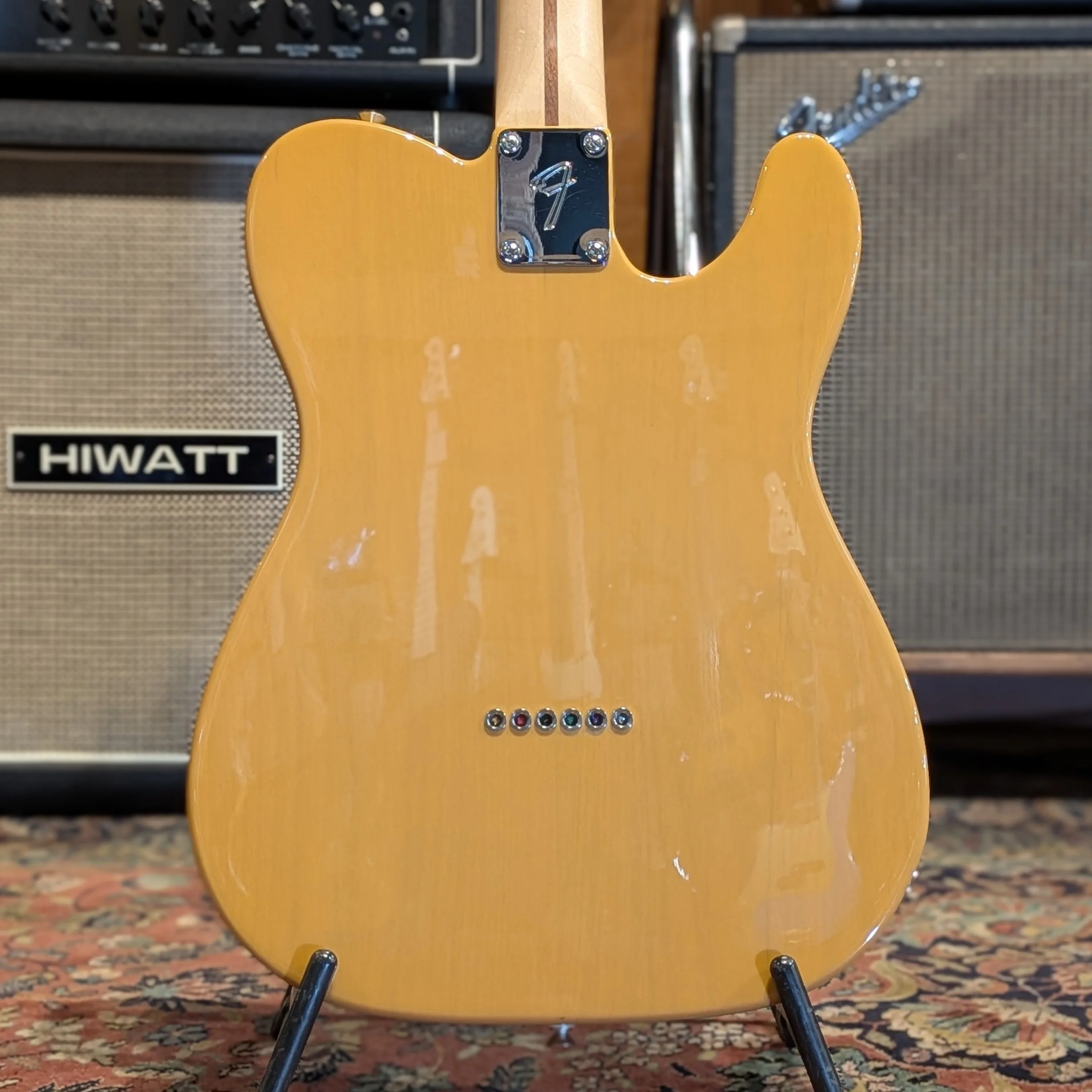 Fender Player Telecaster Left-Handed with Maple Fretboard 2022 - Butterscotch Blonde - Image 2